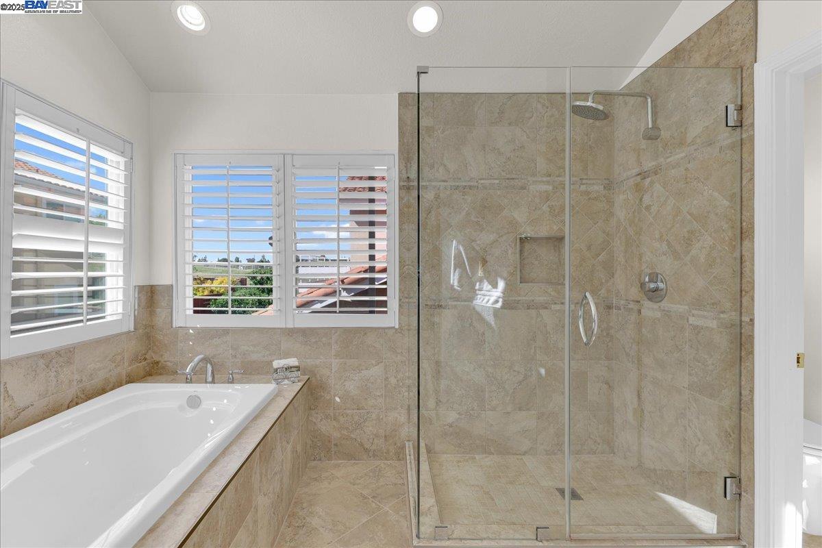 Detail Gallery Image 39 of 60 For 4975 Lapis Ln, Pleasanton,  CA 94566 - 5 Beds | 3 Baths