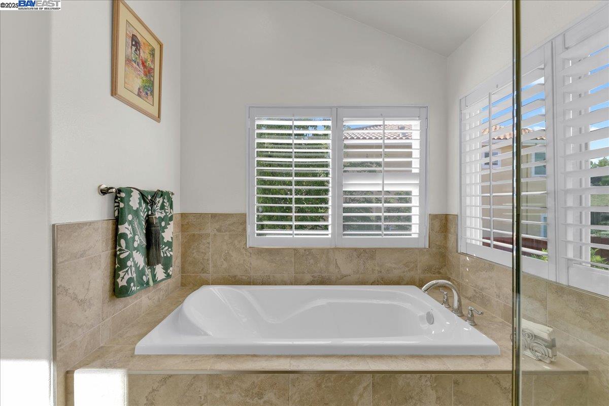 Detail Gallery Image 40 of 60 For 4975 Lapis Ln, Pleasanton,  CA 94566 - 5 Beds | 3 Baths