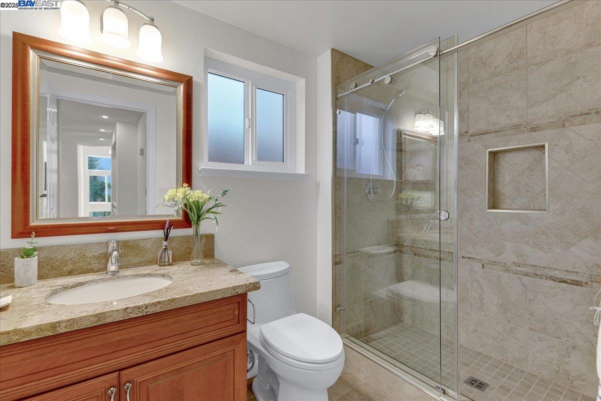 Detail Gallery Image 41 of 60 For 4975 Lapis Ln, Pleasanton,  CA 94566 - 5 Beds | 3 Baths