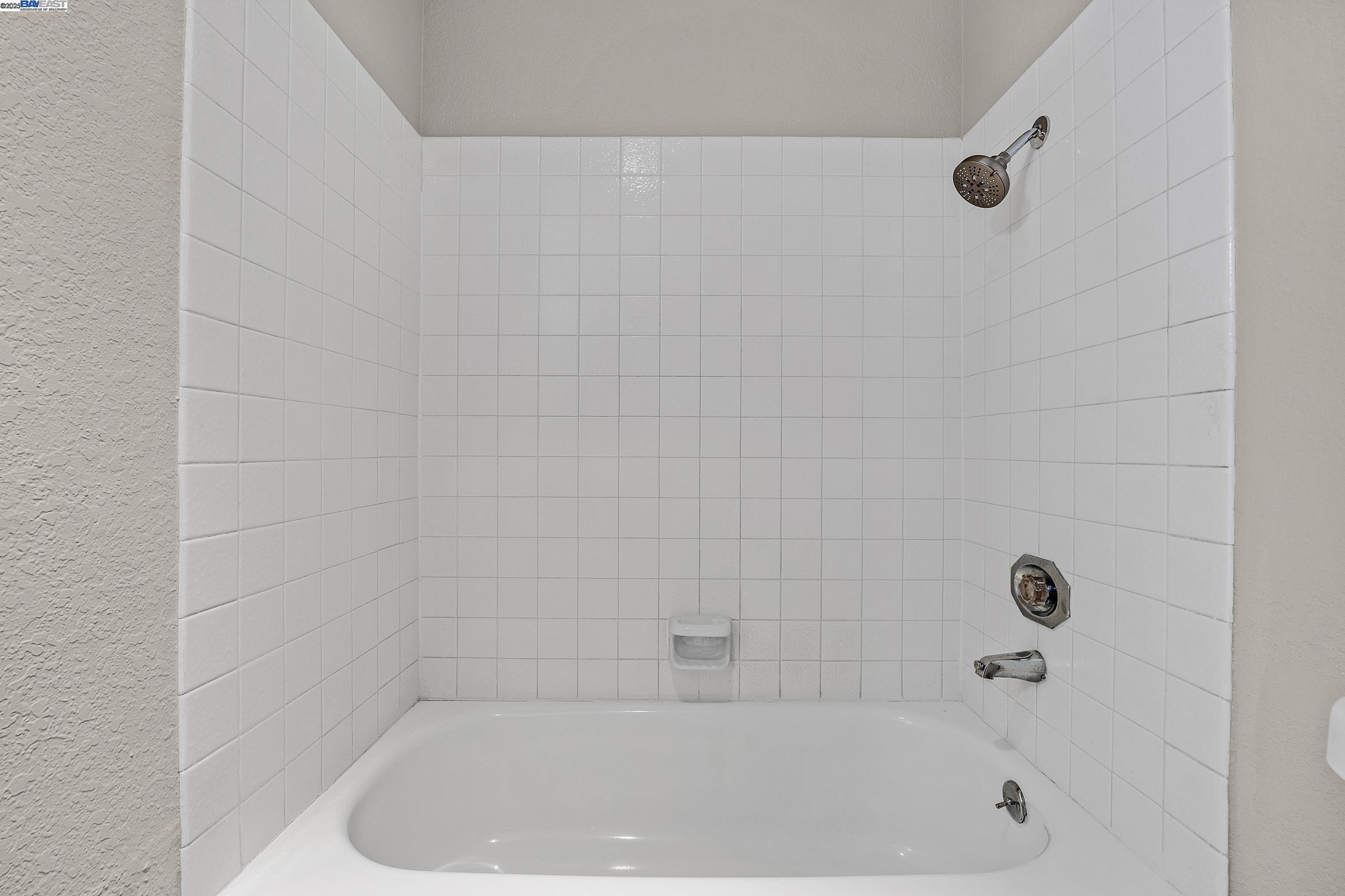 Photo #18: 41097061 Listing: Photo #18