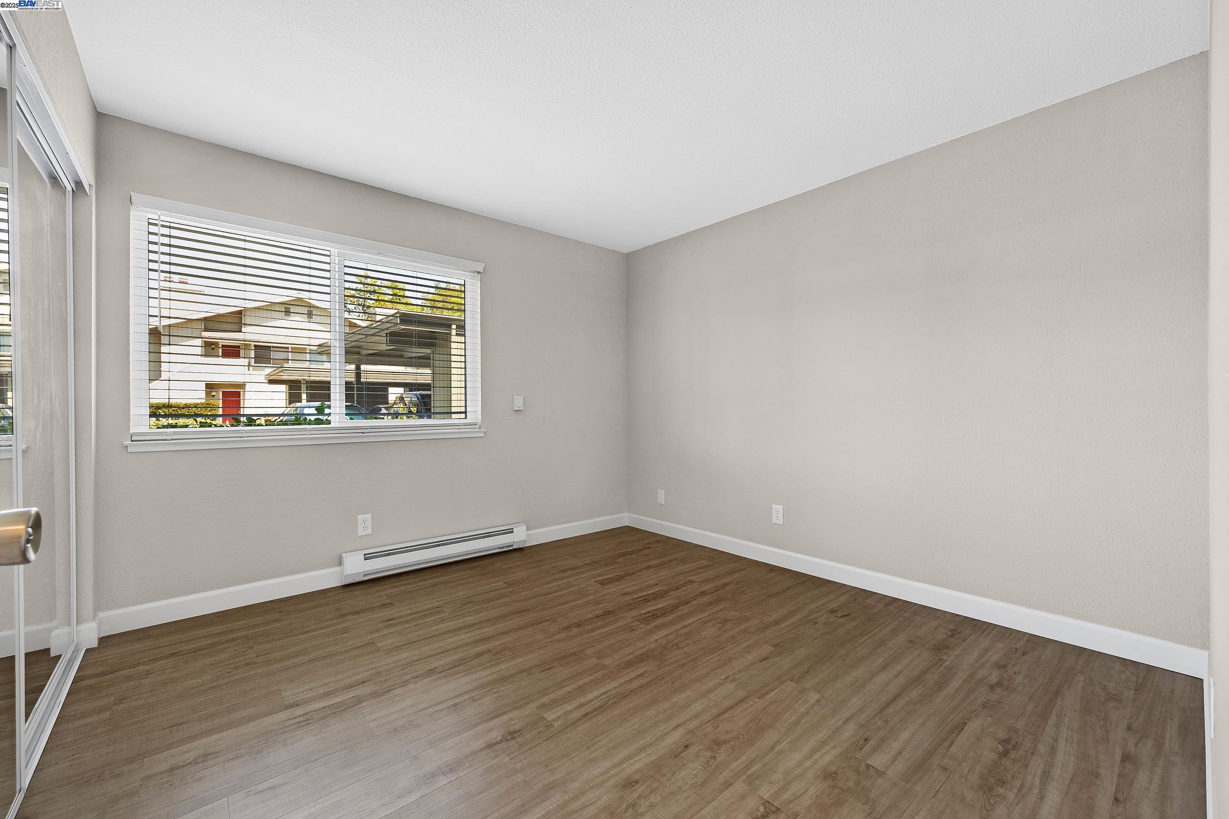 Photo #32: 41097061 Listing: Photo #32