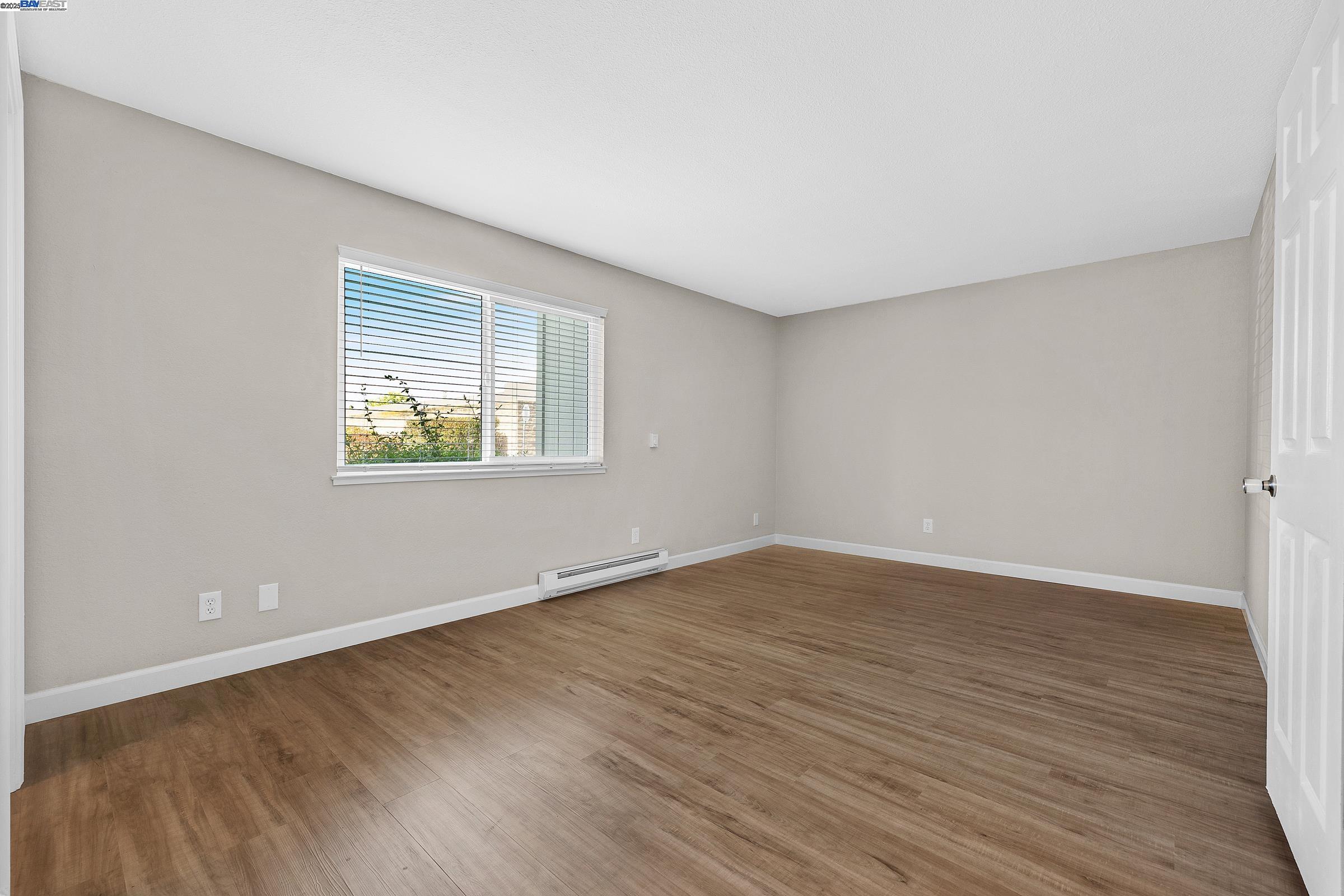 Photo #34: 41097061 Listing: Photo #34