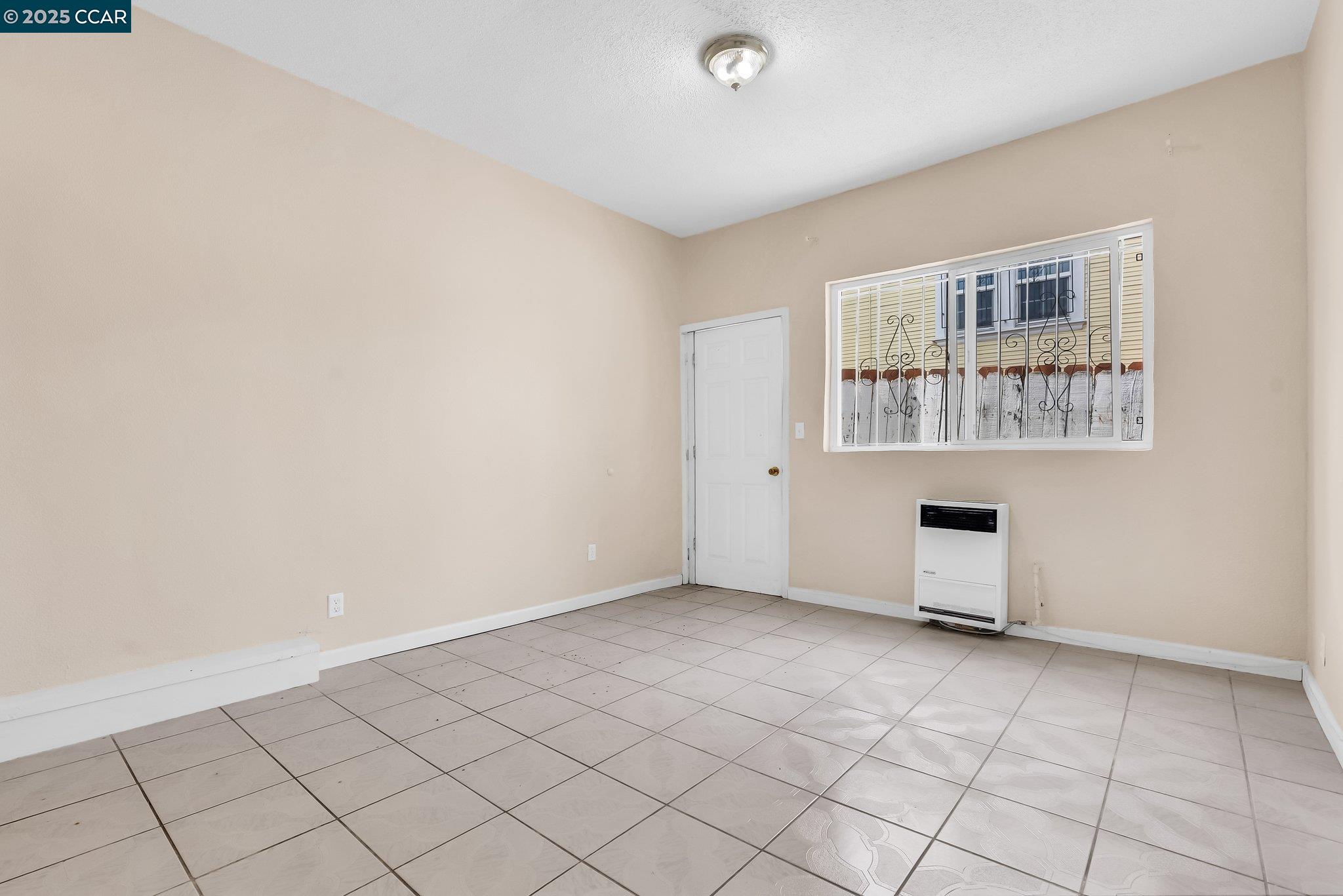Detail Gallery Image 15 of 50 For 2150 35th Ave, Oakland,  CA 94601 - – Beds | – Baths