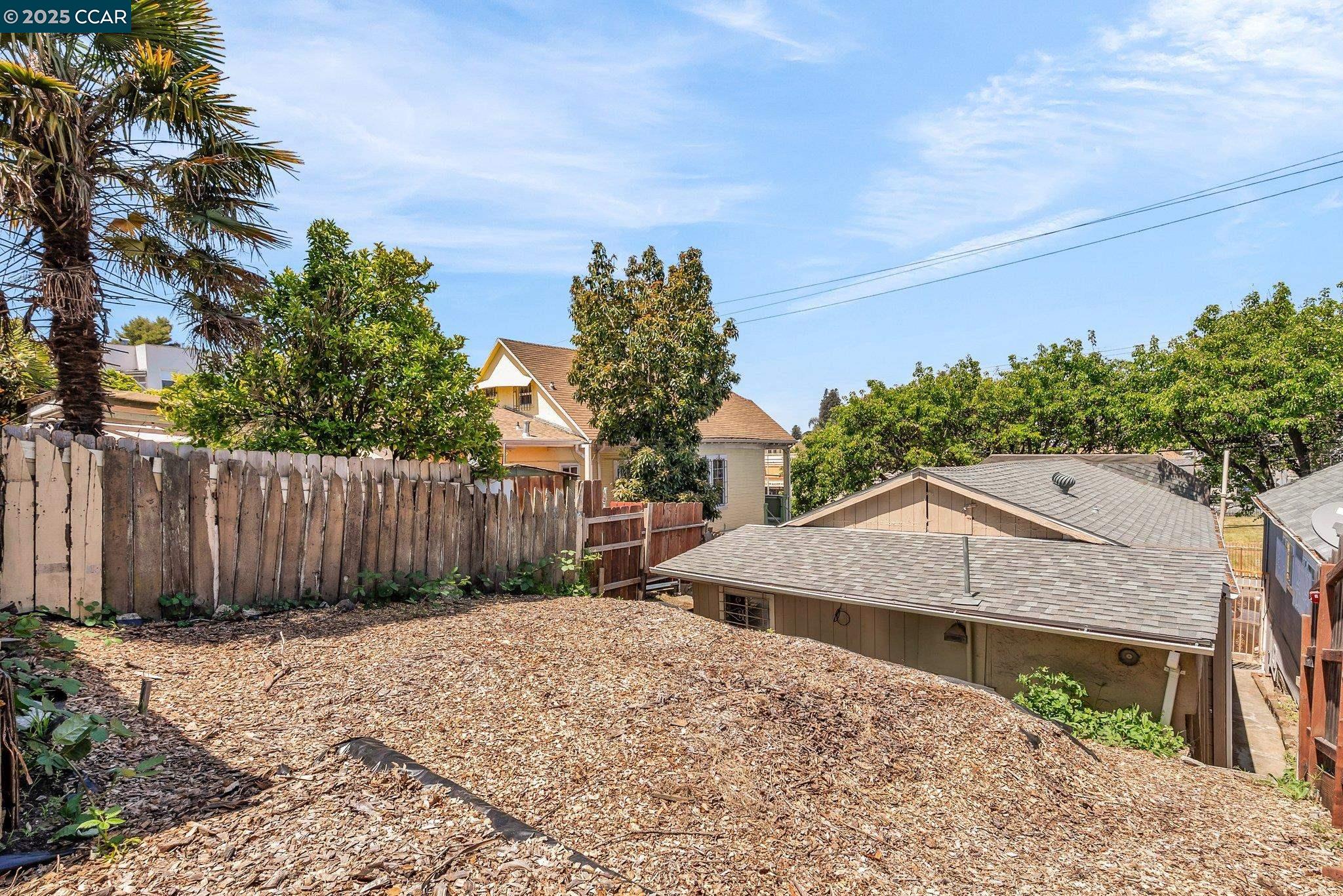 Detail Gallery Image 49 of 50 For 2150 35th Ave, Oakland,  CA 94601 - – Beds | – Baths