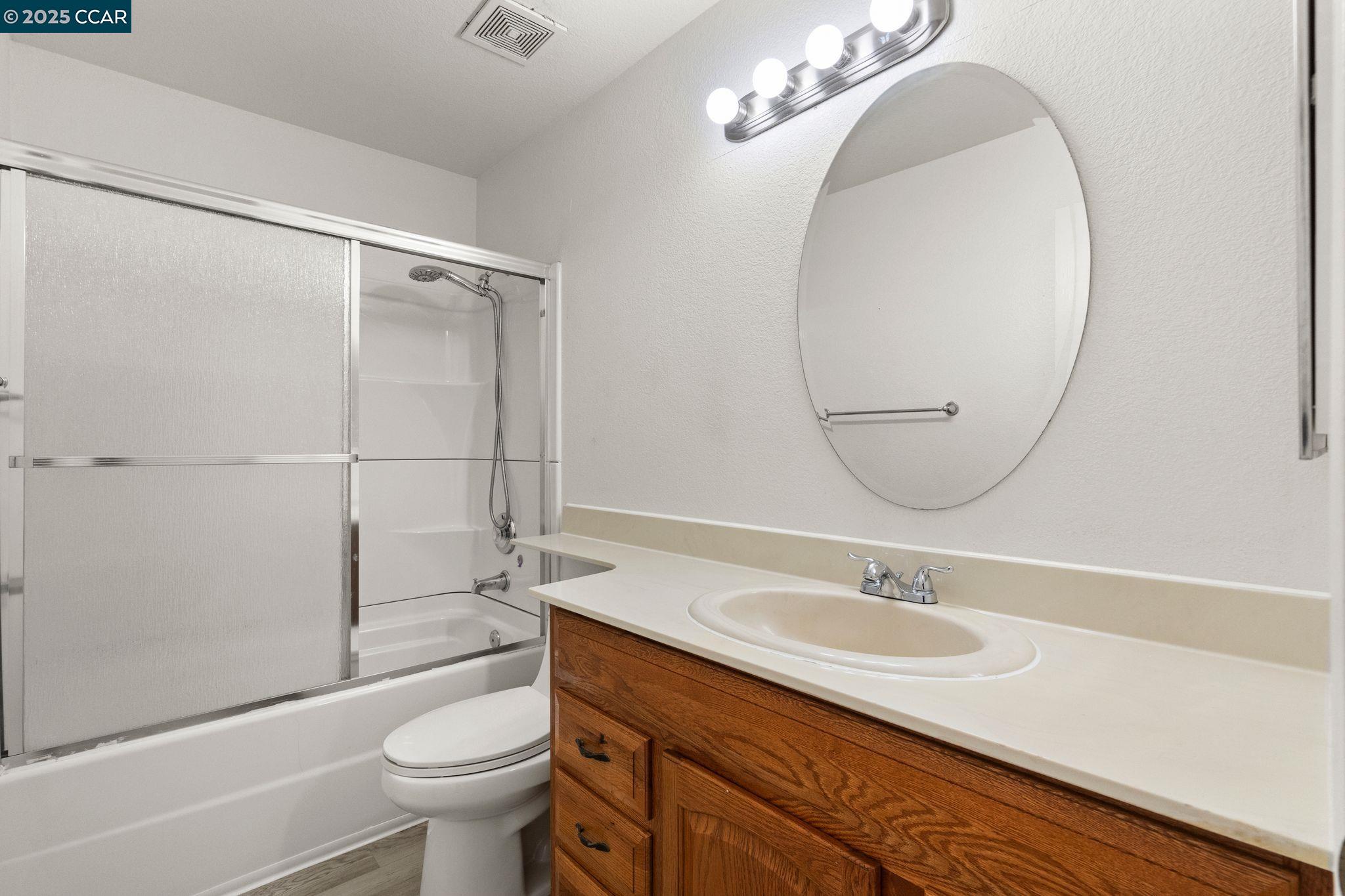 Detail Gallery Image 23 of 30 For 1929 Johnson Dr, Antioch,  CA 94509 - 3 Beds | 2 Baths