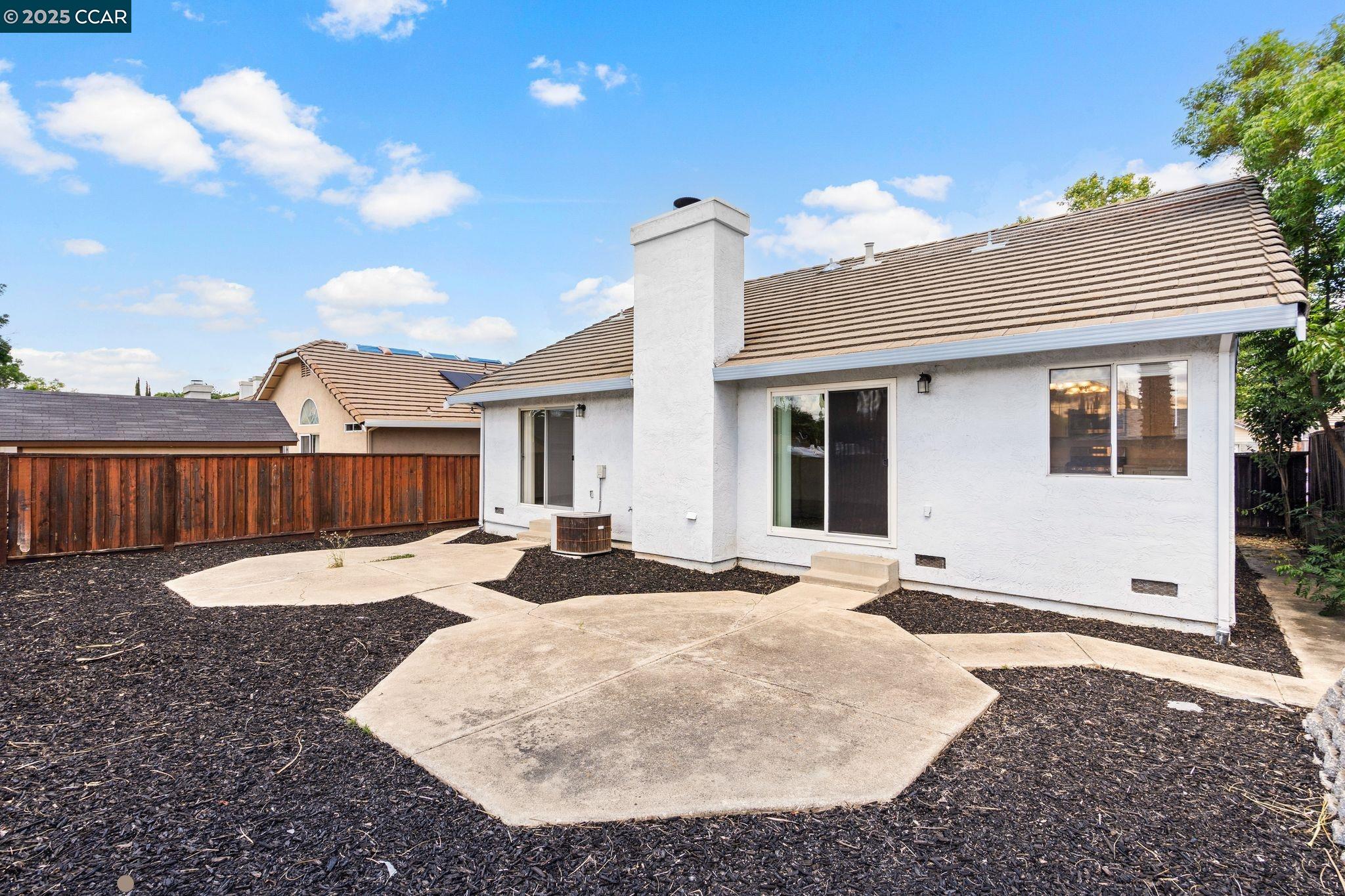 Detail Gallery Image 30 of 30 For 1929 Johnson Dr, Antioch,  CA 94509 - 3 Beds | 2 Baths