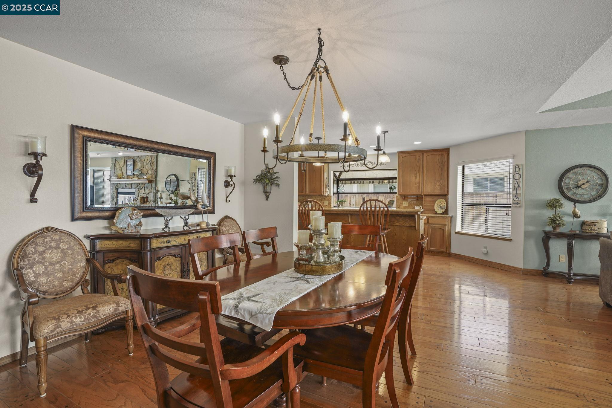 Detail Gallery Image 3 of 41 For 1984 Seal Way, Discovery Bay,  CA 94505 - 3 Beds | 2 Baths