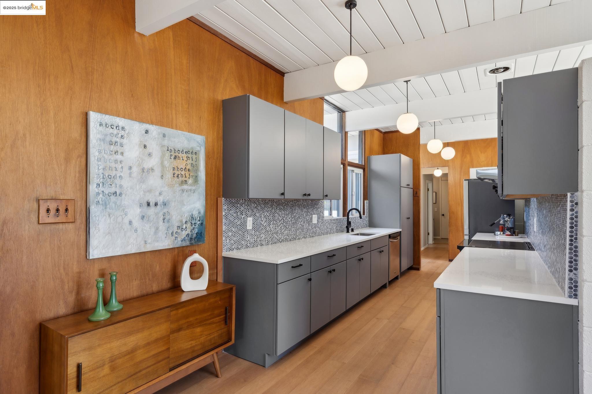 Detail Gallery Image 26 of 48 For 2682 San Antonio Dr, Walnut Creek,  CA 94598 - 3 Beds | 2 Baths