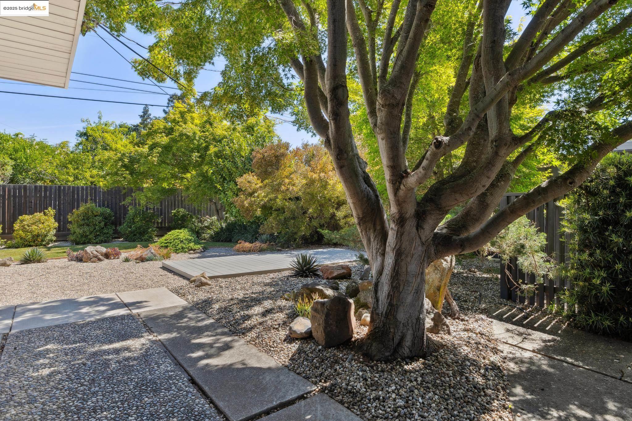 Detail Gallery Image 32 of 48 For 2682 San Antonio Dr, Walnut Creek,  CA 94598 - 3 Beds | 2 Baths