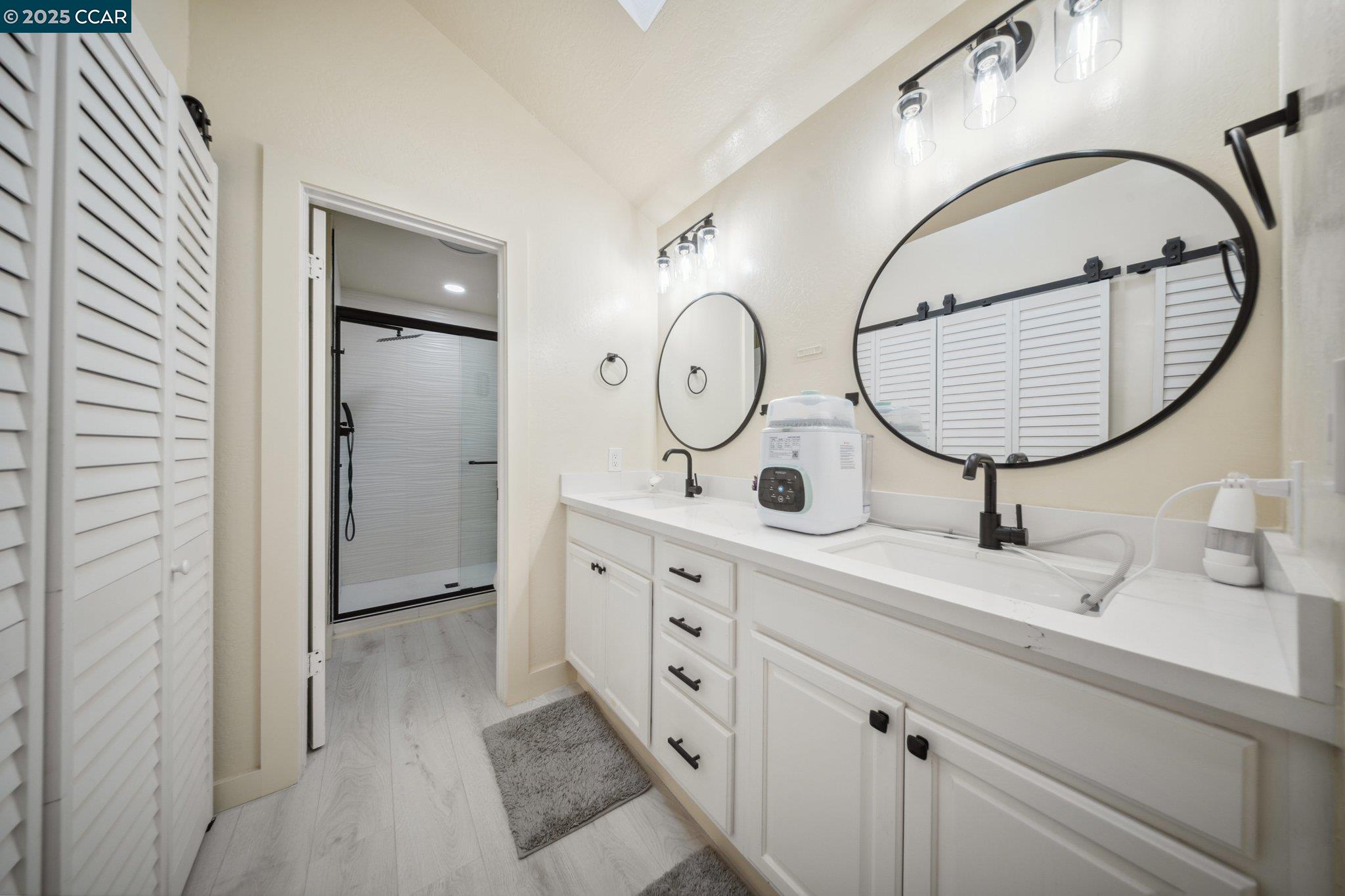 Detail Gallery Image 25 of 52 For 5497 Silver Sage Ct, Concord,  CA 94521 - 4 Beds | 3 Baths