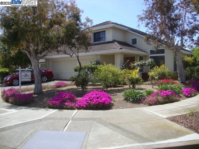 Detail Gallery Image 1 of 1 For 138 Anderson Rd, Alameda,  CA 94502 - 3 Beds | 3 Baths