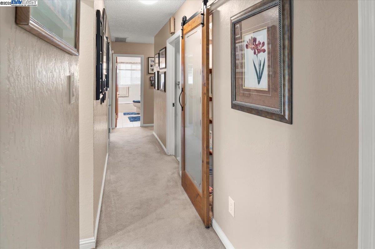 Detail Gallery Image 16 of 60 For 4255 Circle Ave, Castro Valley,  CA 94546 - 3 Beds | 2 Baths