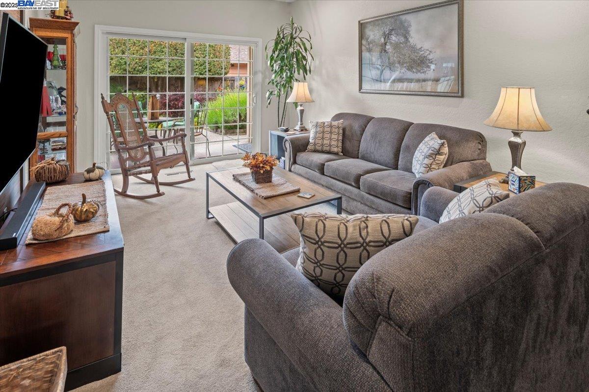 Detail Gallery Image 25 of 60 For 4255 Circle Ave, Castro Valley,  CA 94546 - 3 Beds | 2 Baths