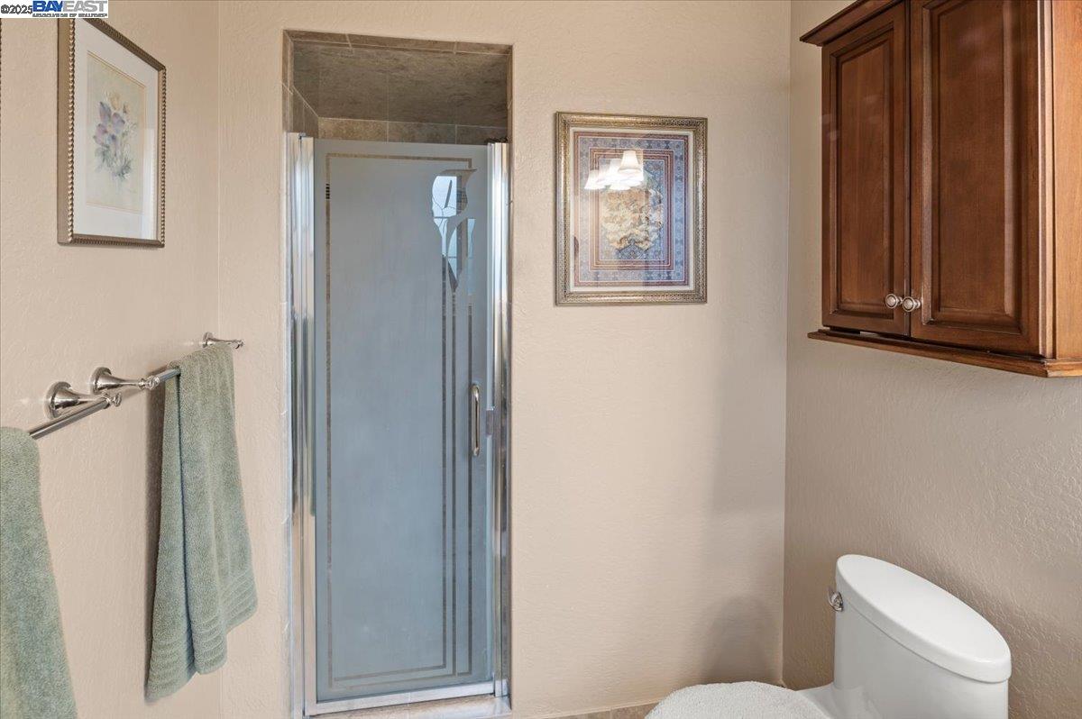 Detail Gallery Image 37 of 60 For 4255 Circle Ave, Castro Valley,  CA 94546 - 3 Beds | 2 Baths
