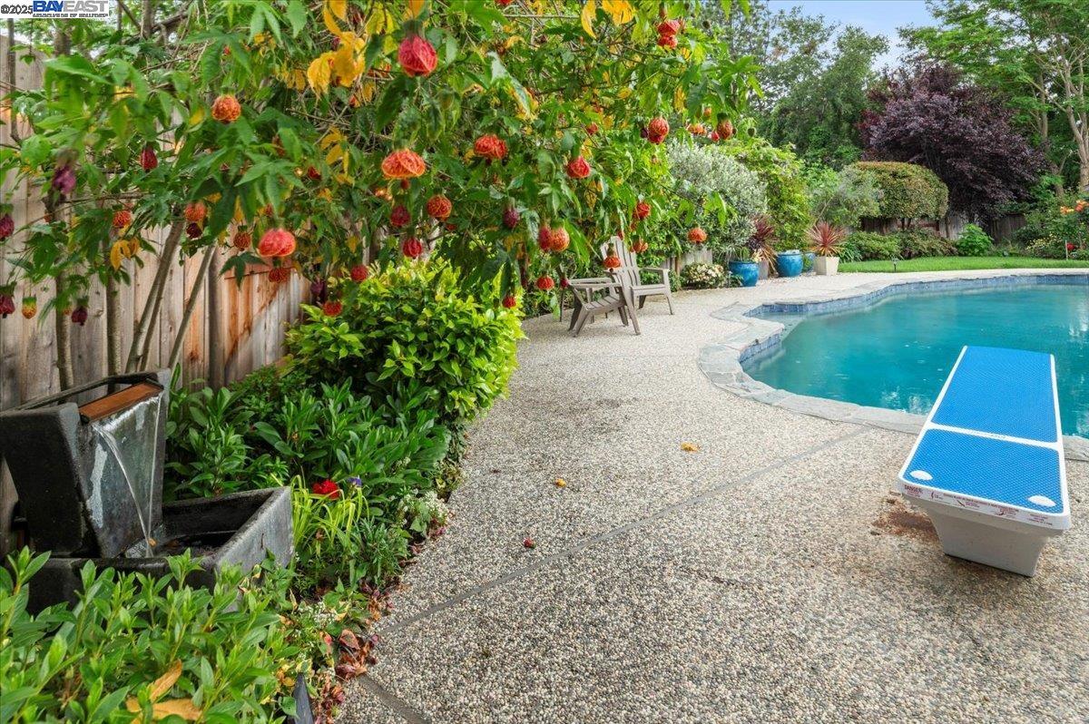 Detail Gallery Image 42 of 60 For 4255 Circle Ave, Castro Valley,  CA 94546 - 3 Beds | 2 Baths
