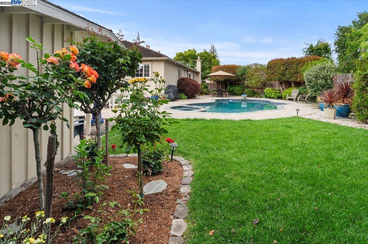 Detail Gallery Image 47 of 60 For 4255 Circle Ave, Castro Valley,  CA 94546 - 3 Beds | 2 Baths