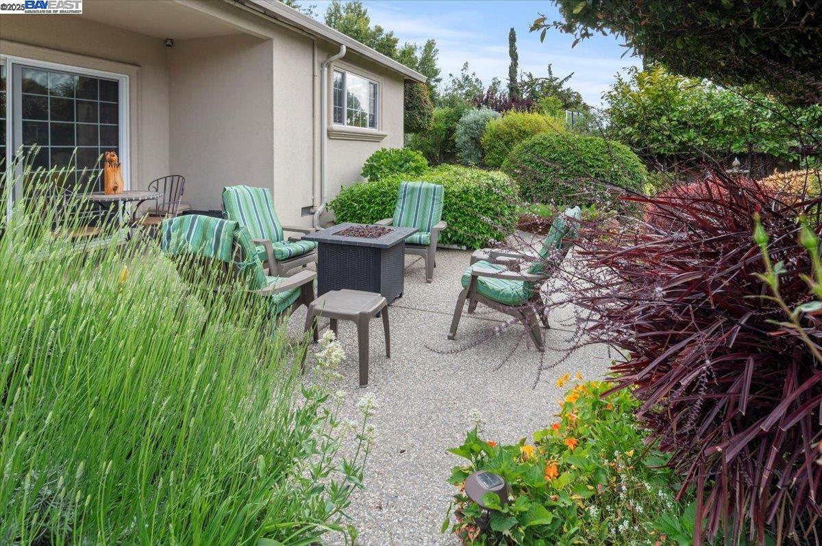 Detail Gallery Image 57 of 60 For 4255 Circle Ave, Castro Valley,  CA 94546 - 3 Beds | 2 Baths