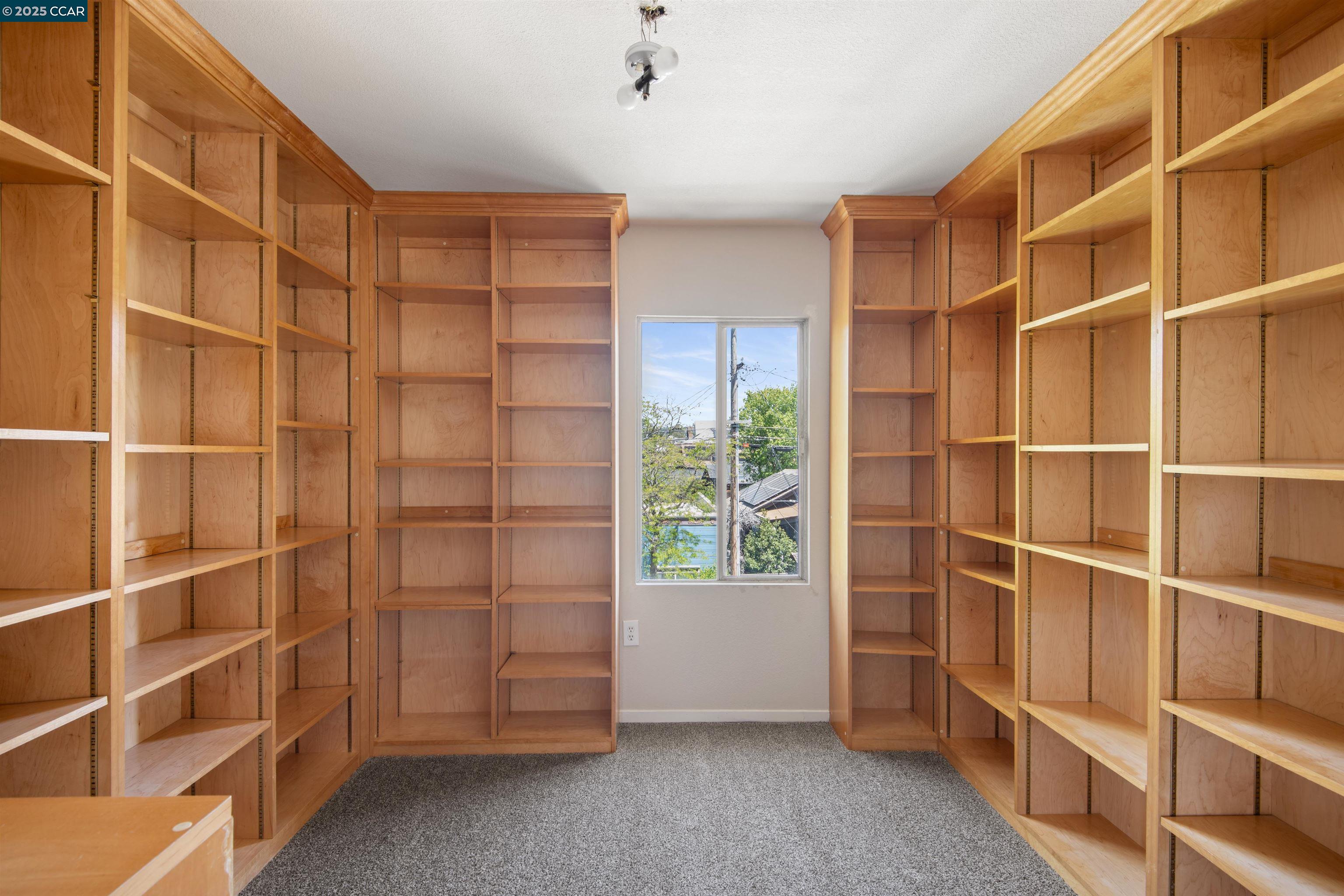Detail Gallery Image 18 of 26 For 1740 Cedar St, Berkeley,  CA 94703 - 3 Beds | 1/1 Baths