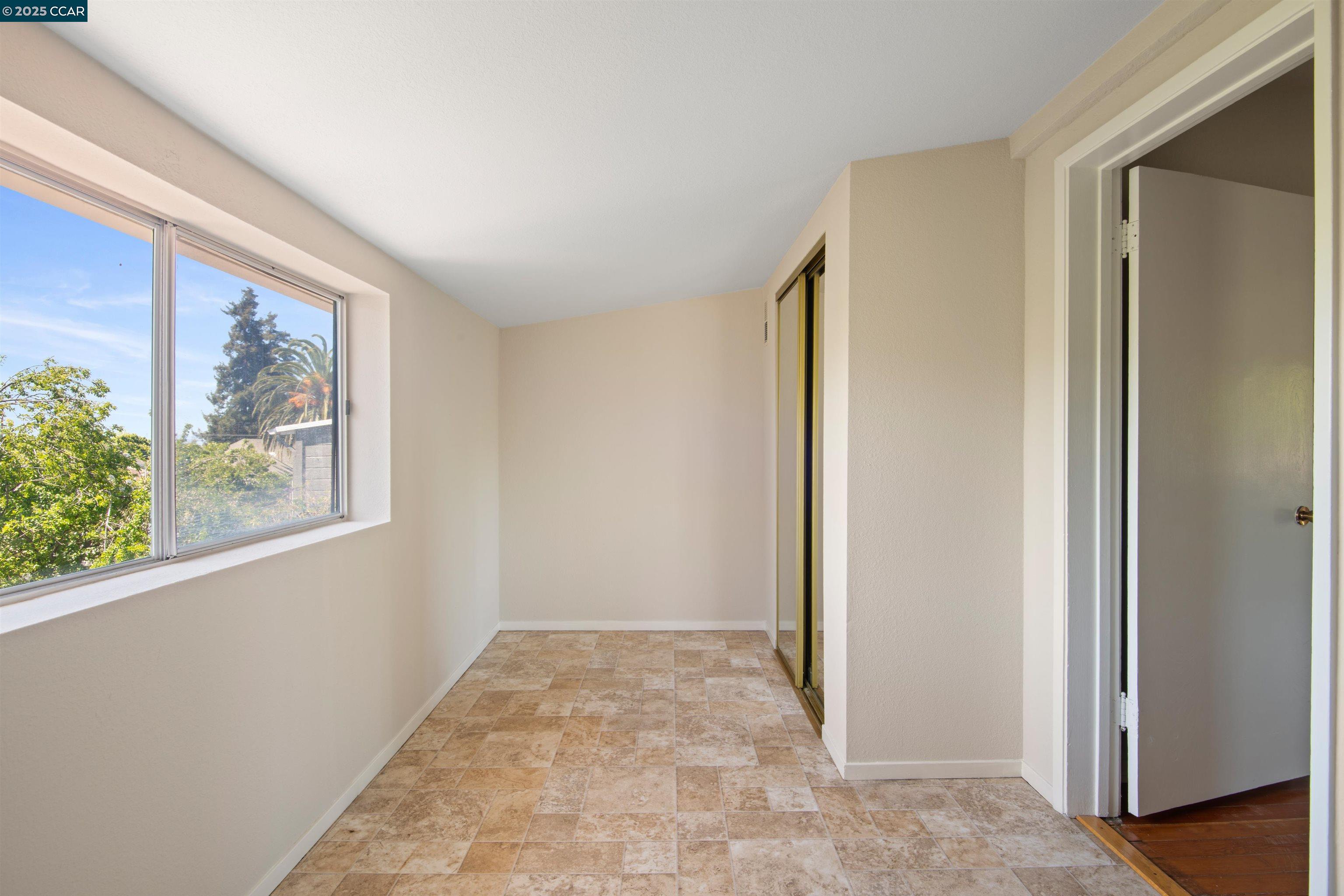Detail Gallery Image 21 of 26 For 1740 Cedar St, Berkeley,  CA 94703 - 3 Beds | 1/1 Baths