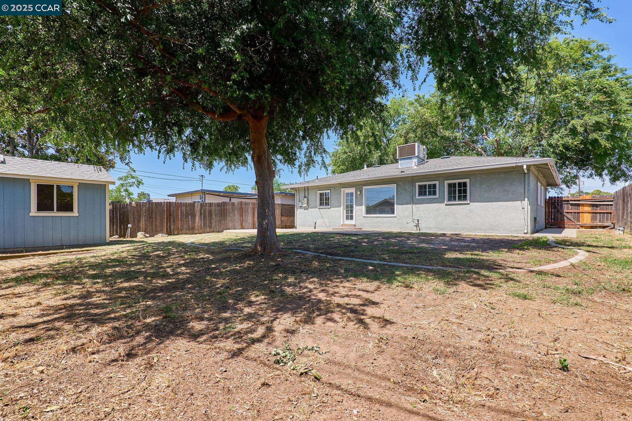 Detail Gallery Image 18 of 20 For 5708 Georgia Dr, North Highlands,  CA 95660 - 3 Beds | 1 Baths