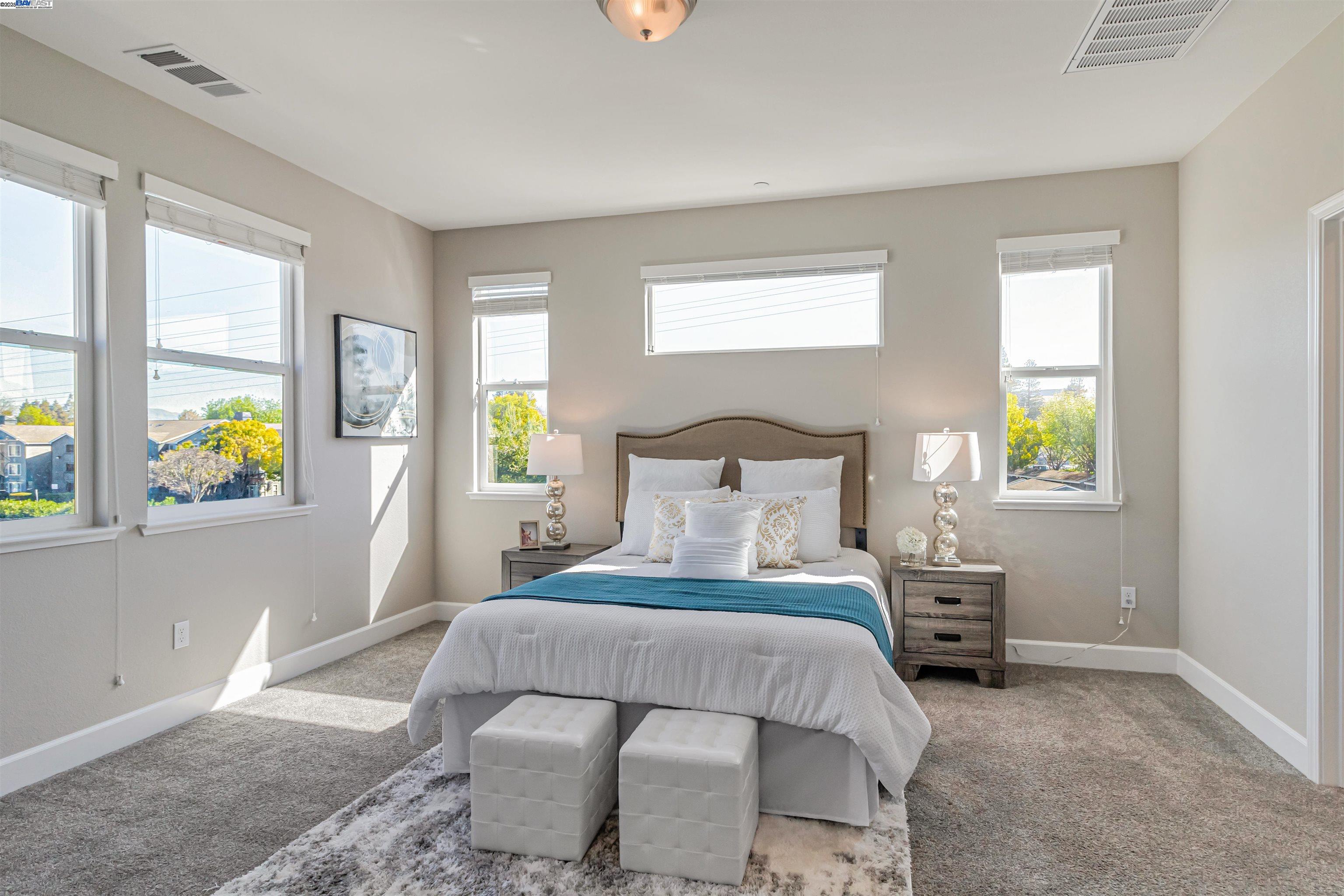 Detail Gallery Image 22 of 38 For 325 Charles Morris Ter, Sunnyvale,  CA 94085 - 3 Beds | 2/1 Baths