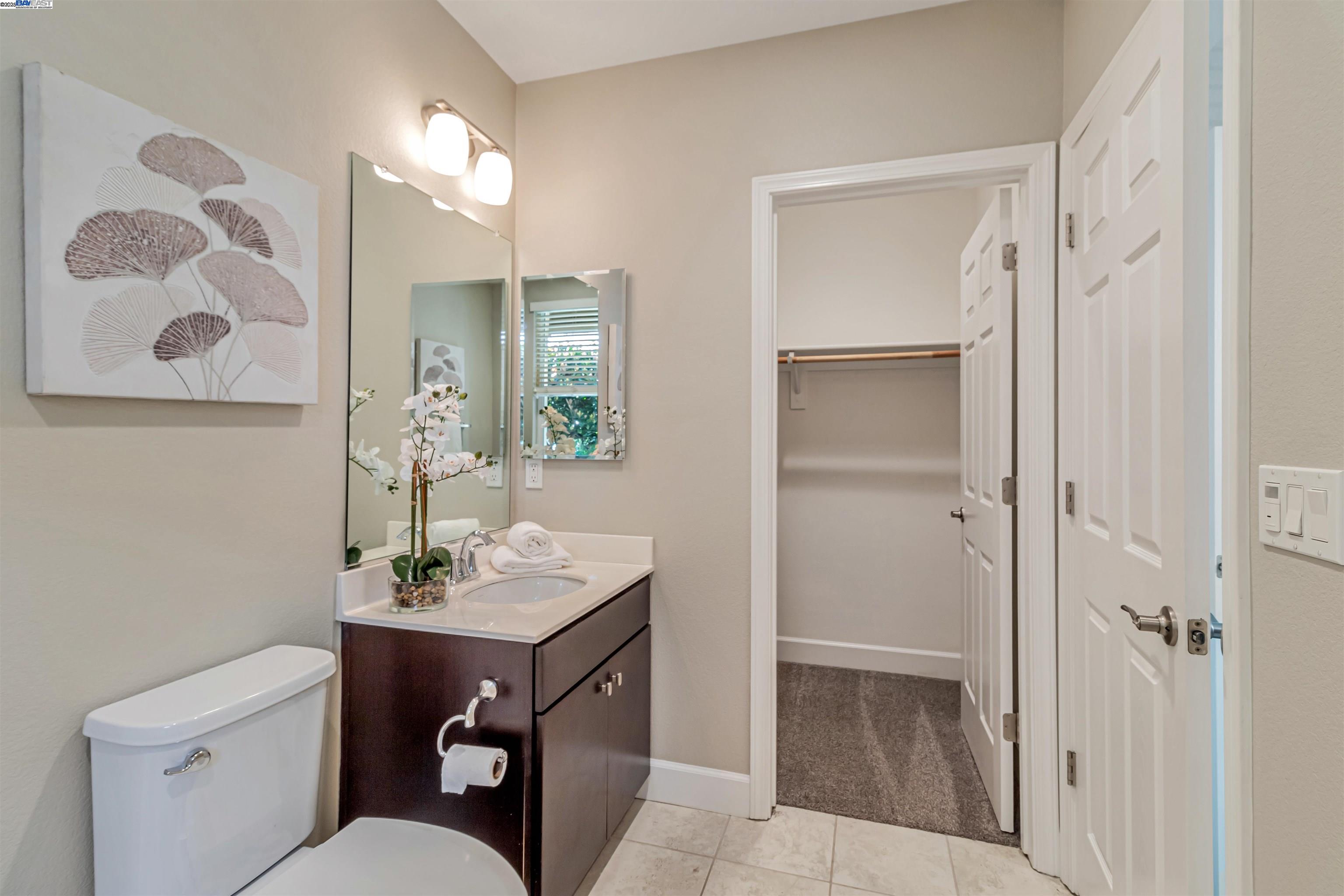 Detail Gallery Image 28 of 38 For 325 Charles Morris Ter, Sunnyvale,  CA 94085 - 3 Beds | 2/1 Baths
