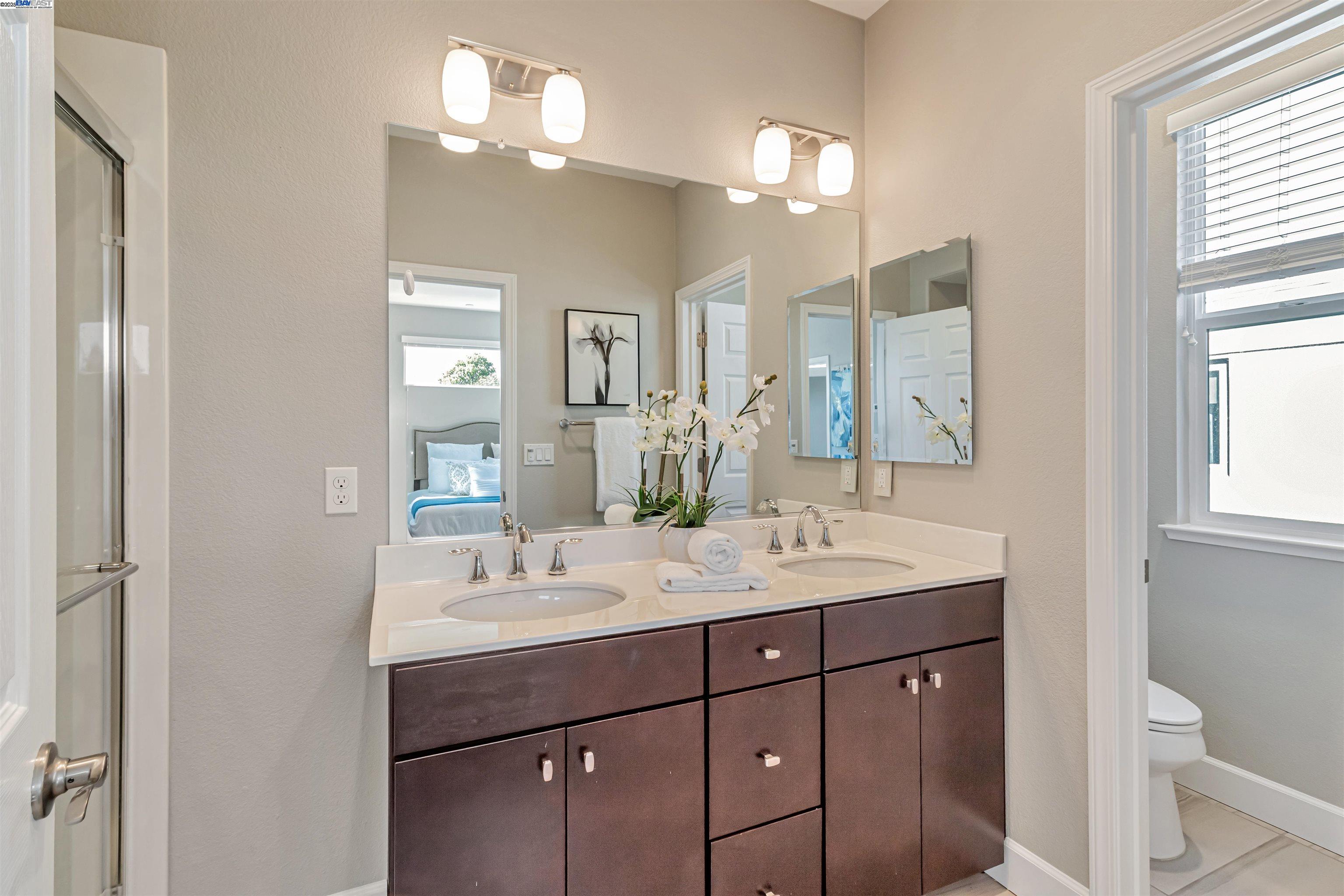 Detail Gallery Image 30 of 38 For 325 Charles Morris Ter, Sunnyvale,  CA 94085 - 3 Beds | 2/1 Baths
