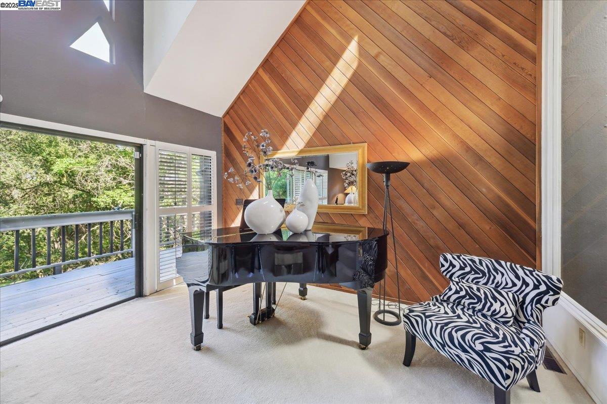 Detail Gallery Image 12 of 60 For 391 Oak Ln, Pleasanton,  CA 94566 - 4 Beds | 3 Baths