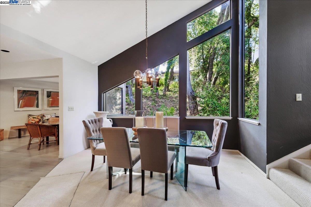 Detail Gallery Image 17 of 60 For 391 Oak Ln, Pleasanton,  CA 94566 - 4 Beds | 3 Baths