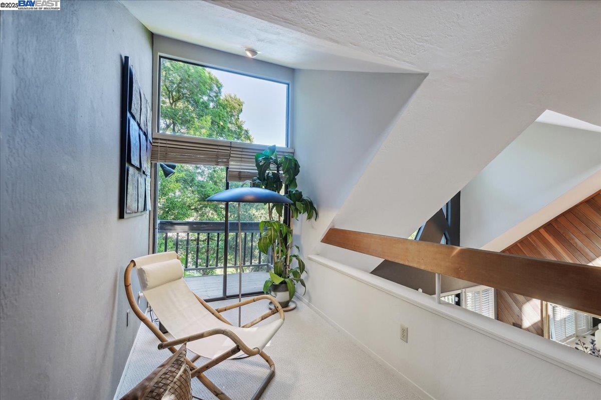 Detail Gallery Image 19 of 60 For 391 Oak Ln, Pleasanton,  CA 94566 - 4 Beds | 3 Baths
