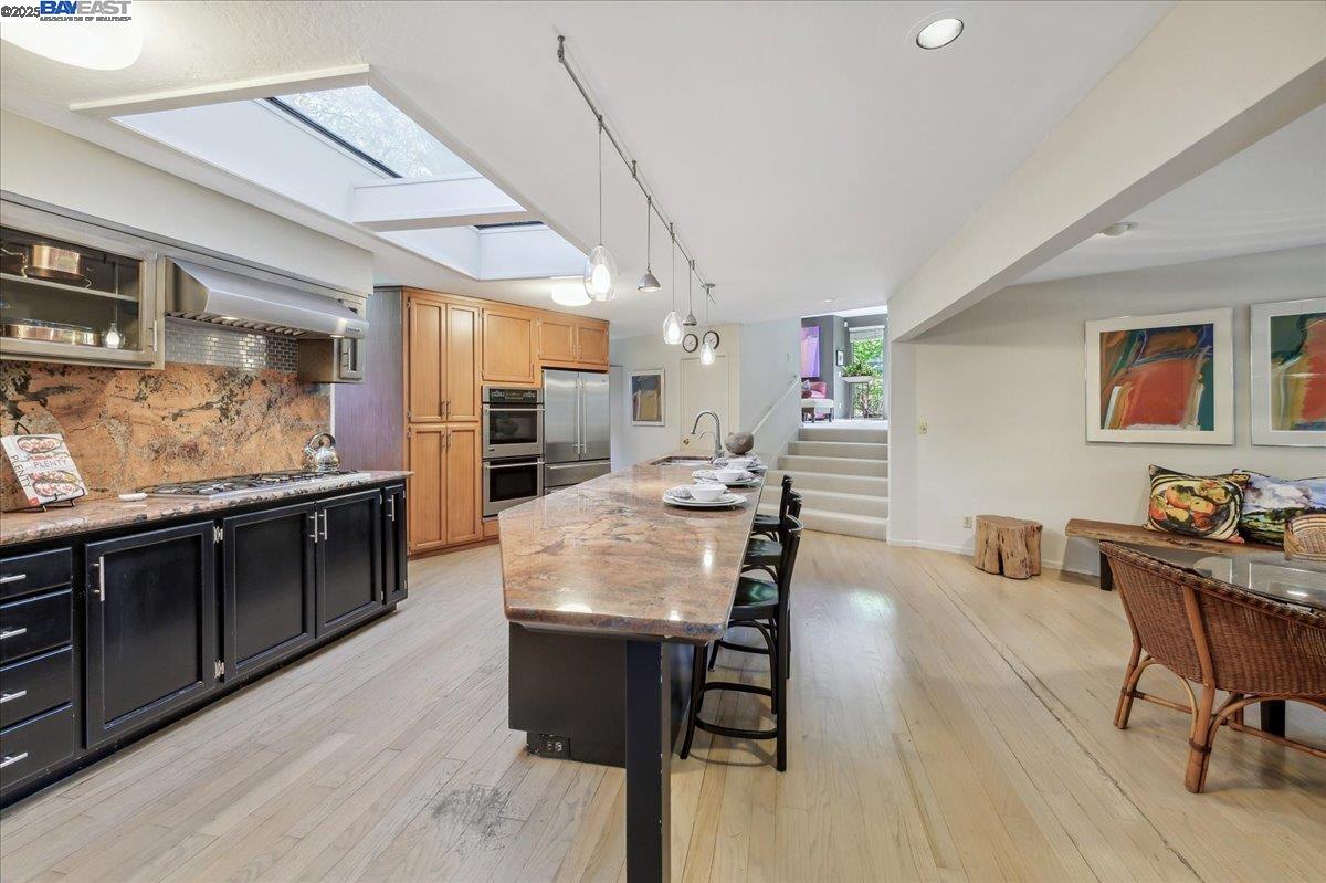 Detail Gallery Image 25 of 60 For 391 Oak Ln, Pleasanton,  CA 94566 - 4 Beds | 3 Baths