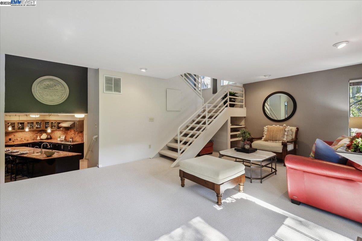 Detail Gallery Image 30 of 60 For 391 Oak Ln, Pleasanton,  CA 94566 - 4 Beds | 3 Baths