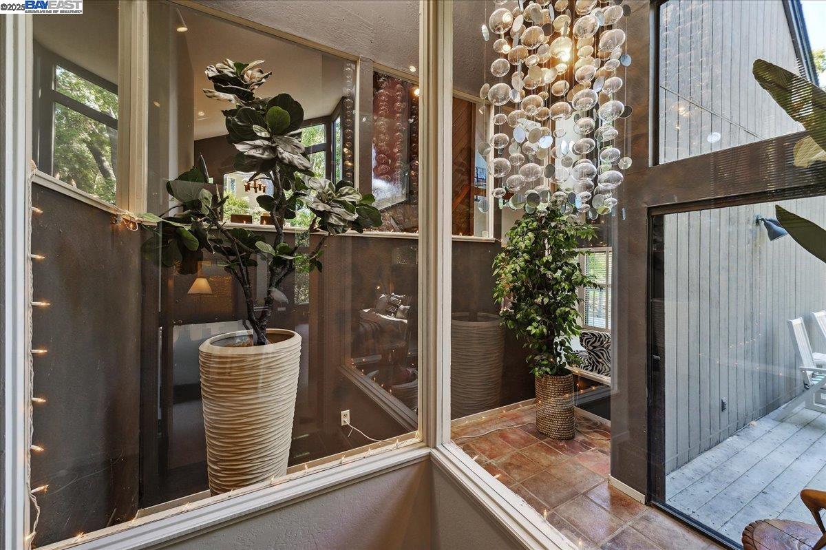 Detail Gallery Image 33 of 60 For 391 Oak Ln, Pleasanton,  CA 94566 - 4 Beds | 3 Baths