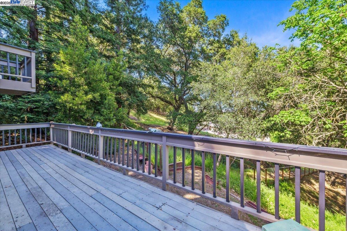 Detail Gallery Image 43 of 60 For 391 Oak Ln, Pleasanton,  CA 94566 - 4 Beds | 3 Baths