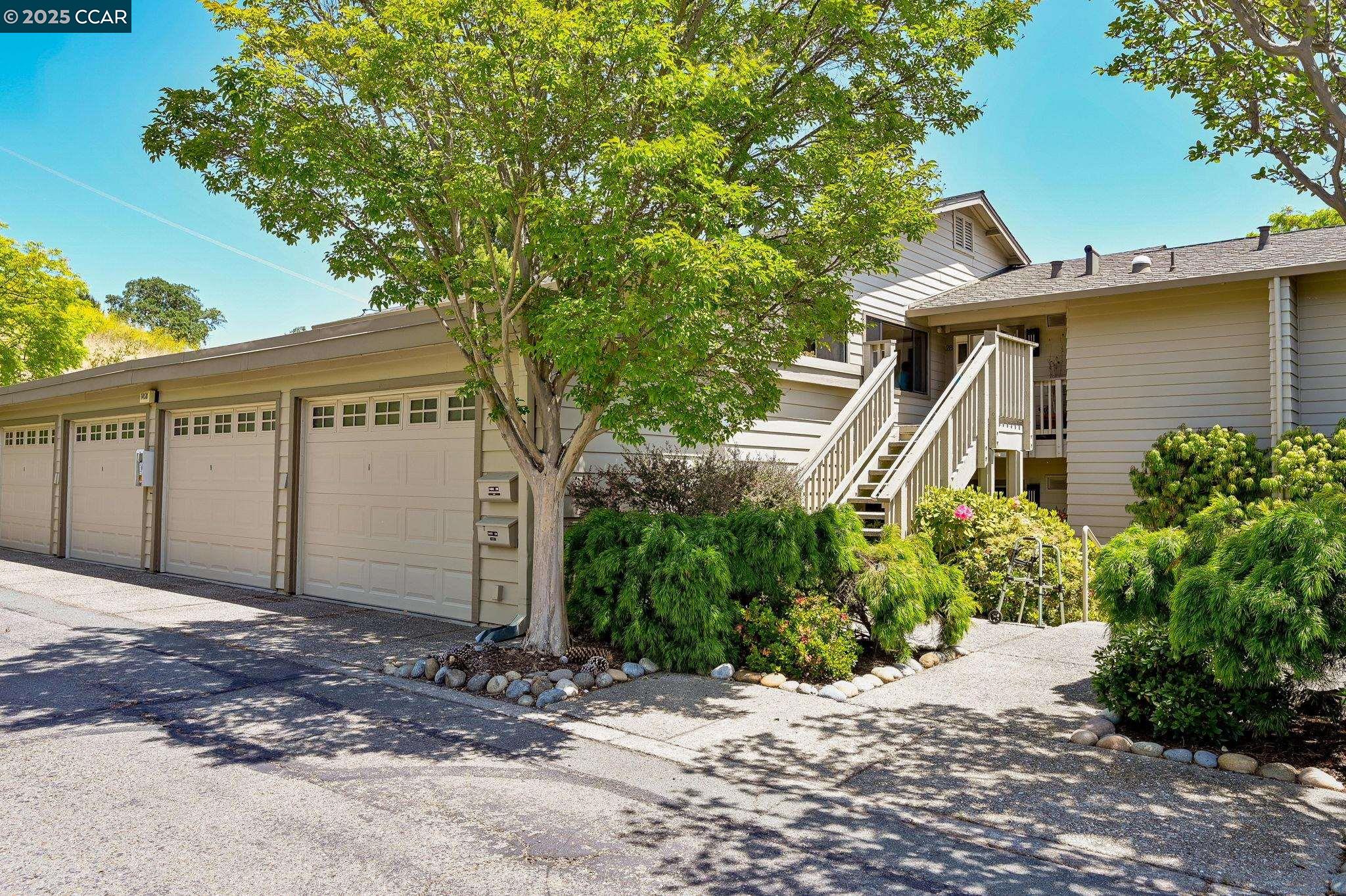 MLS: 41097085 Condo For Sale