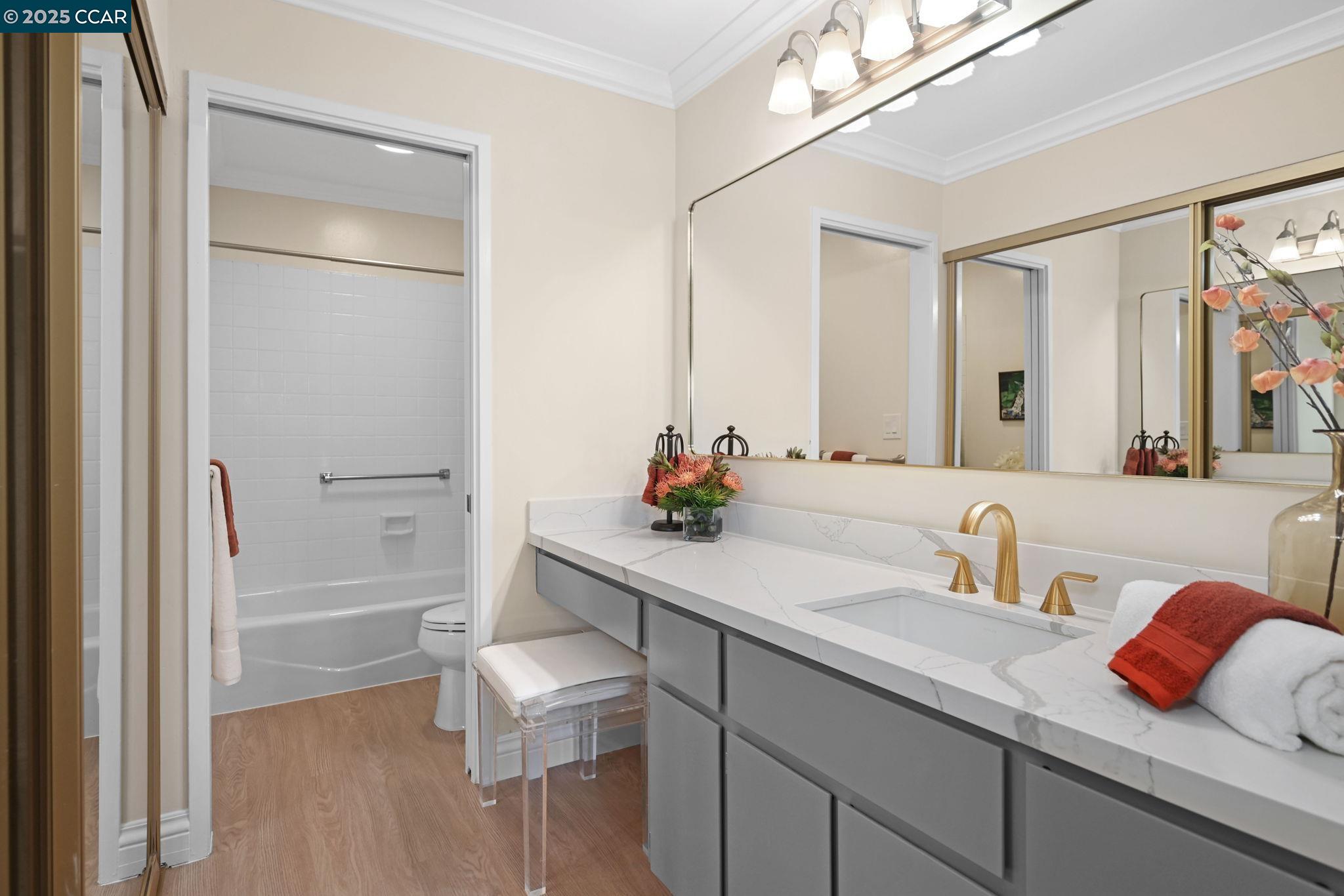 Photo #13: 41097085 Listing: Photo #13