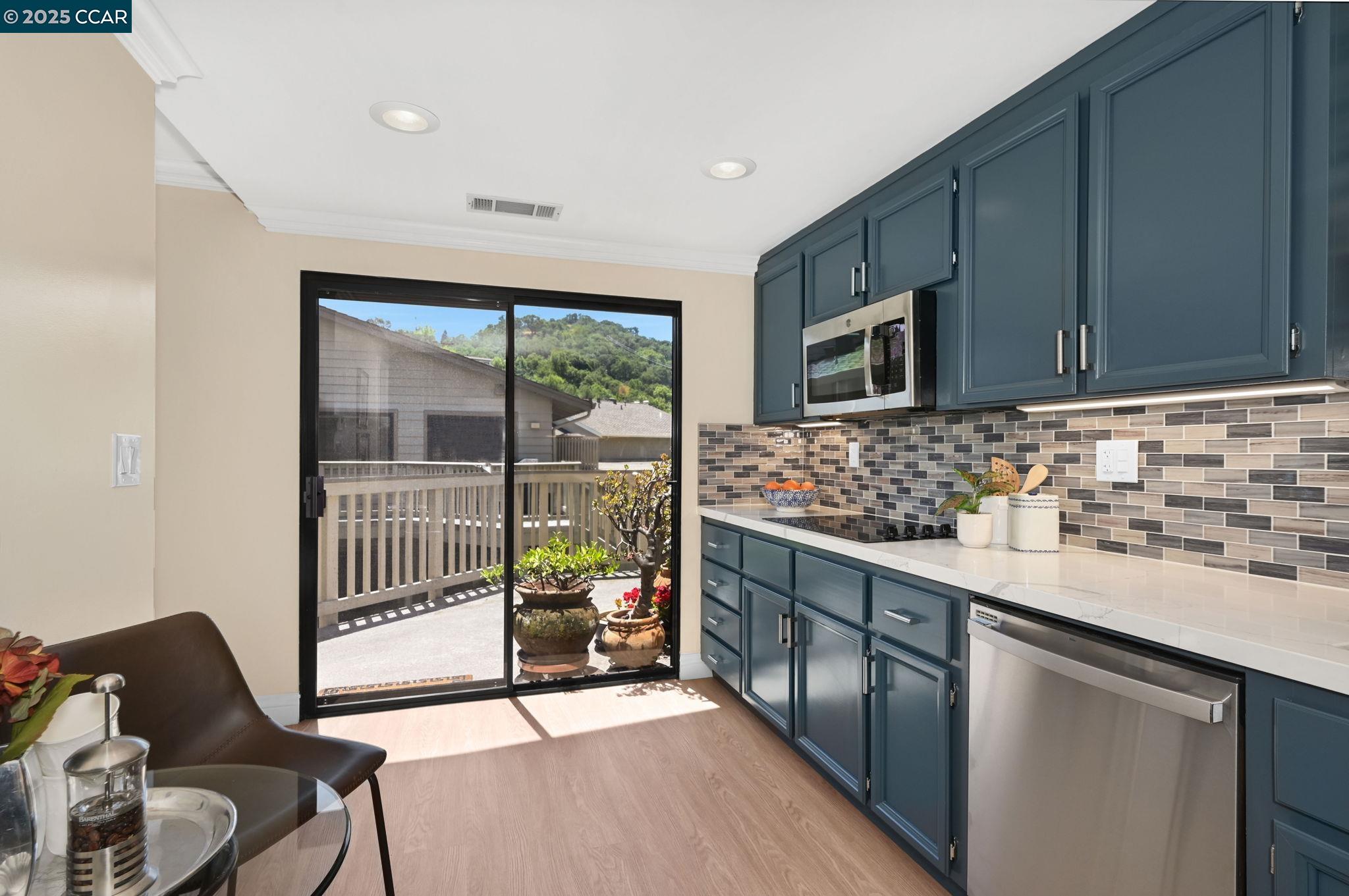 Photo #4: 41097085 Listing 