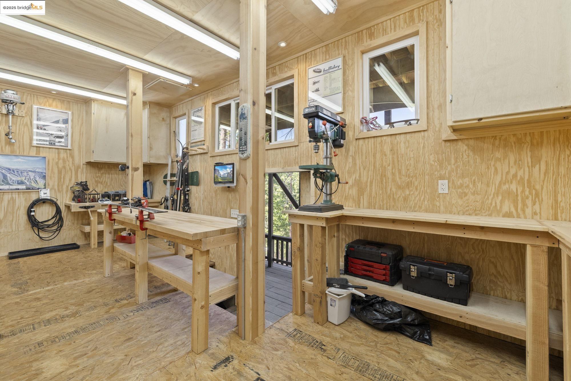 Detail Gallery Image 23 of 30 For 22059 Cedar Springs Rd, Twain Harte,  CA 95383 - 3 Beds | 1/1 Baths