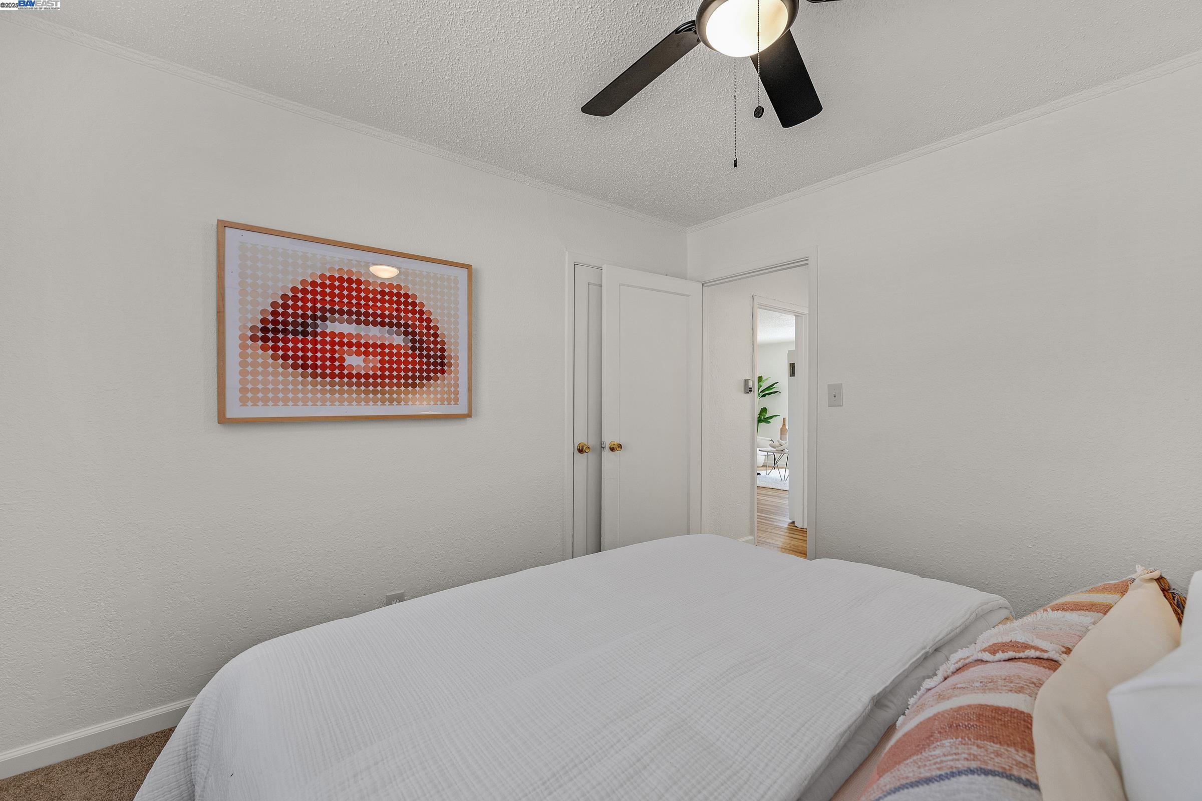 Detail Gallery Image 13 of 30 For 408 Burlwood Ave, Oakland,  CA 94603 - 2 Beds | 1 Baths