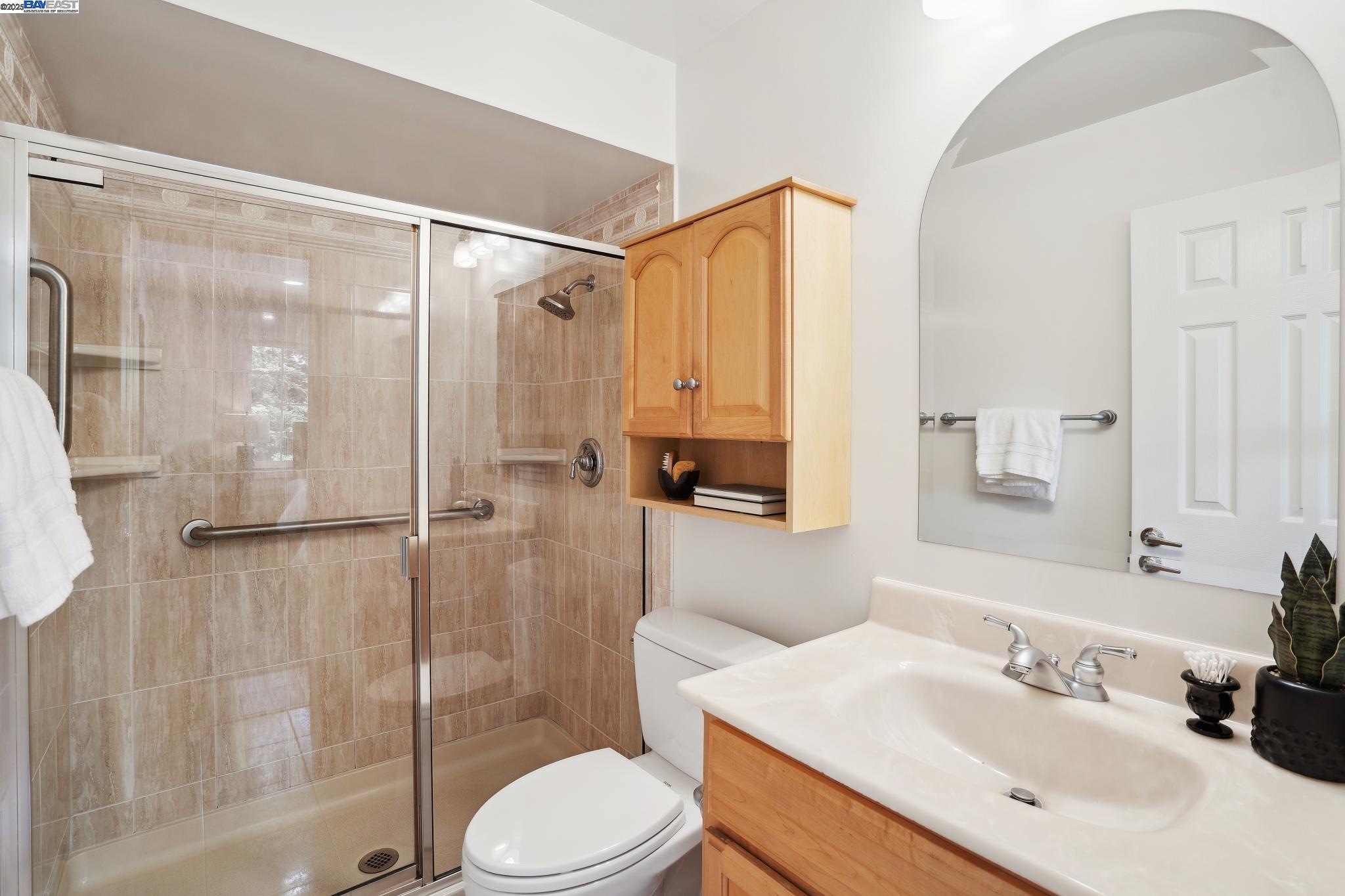 Detail Gallery Image 22 of 31 For 1407 Camino Peral, Moraga,  CA 94556 - 3 Beds | 2/1 Baths