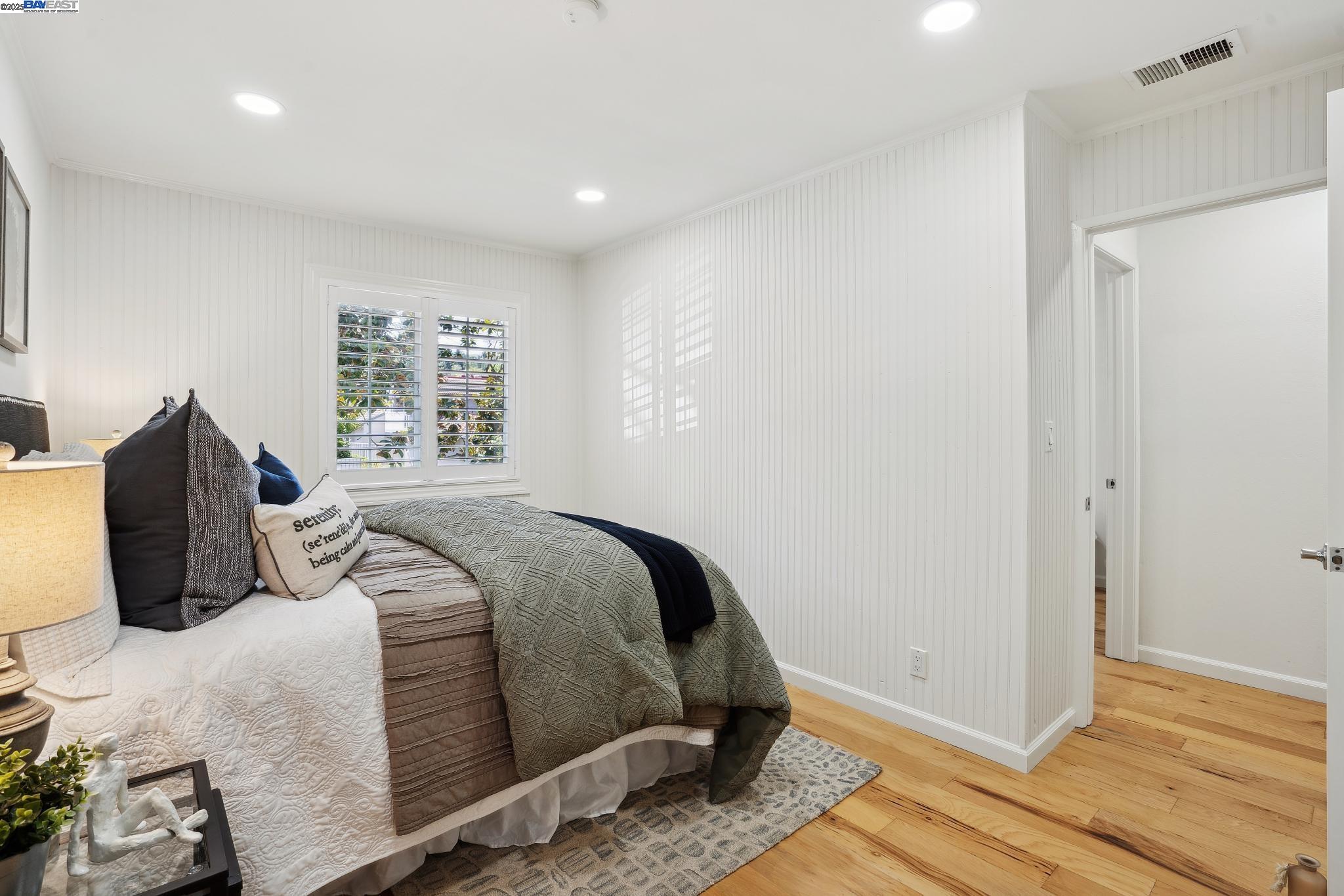 Detail Gallery Image 24 of 31 For 1407 Camino Peral, Moraga,  CA 94556 - 3 Beds | 2/1 Baths