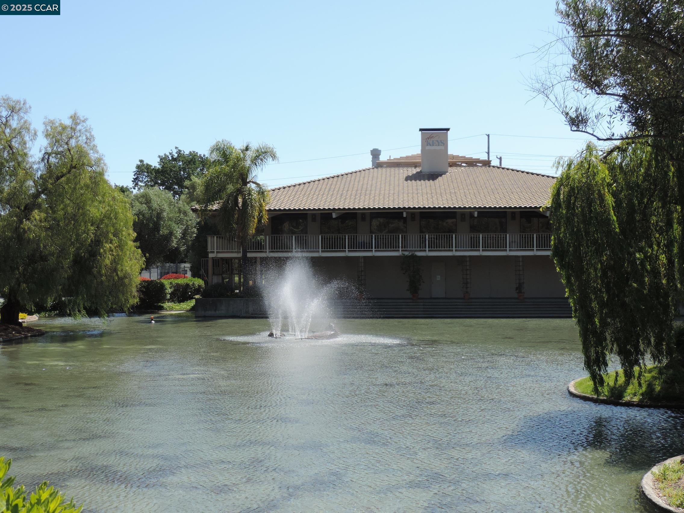 Detail Gallery Image 2 of 37 For 310 N Civic #315,  Walnut Creek,  CA 94596 - 1 Beds | 1 Baths