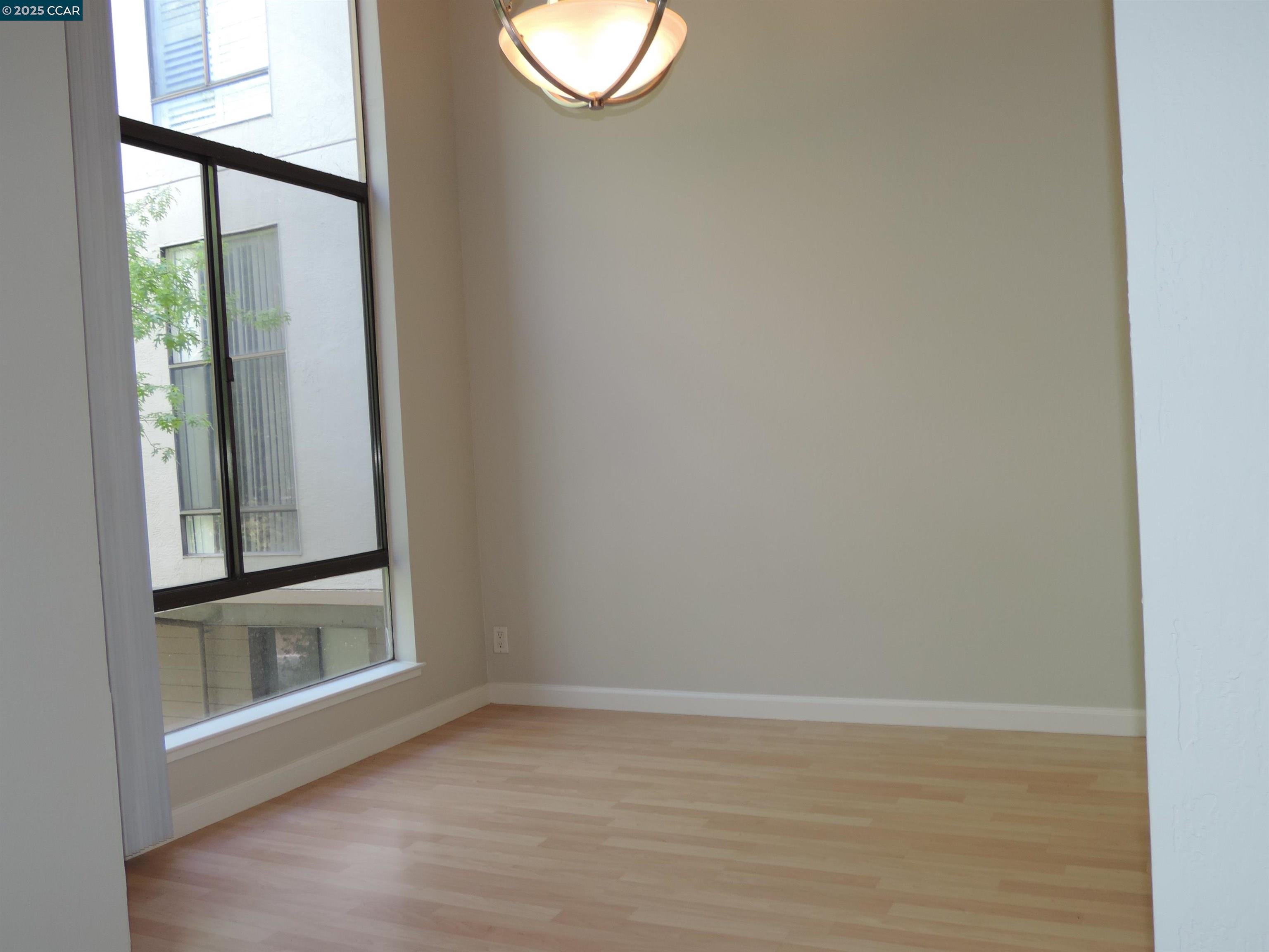 Detail Gallery Image 18 of 37 For 310 N Civic #315,  Walnut Creek,  CA 94596 - 1 Beds | 1 Baths