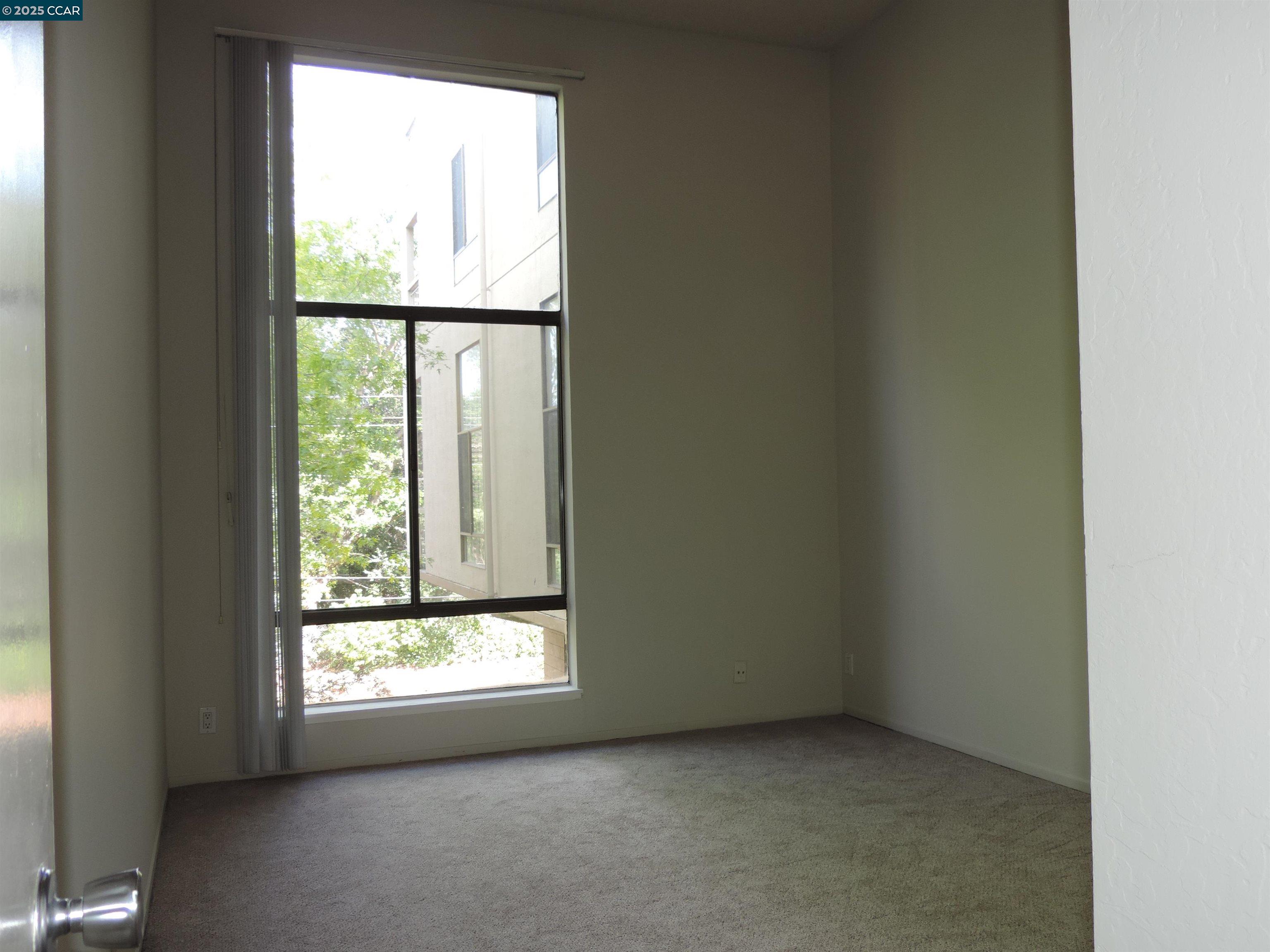 Detail Gallery Image 4 of 37 For 310 N Civic #315,  Walnut Creek,  CA 94596 - 1 Beds | 1 Baths