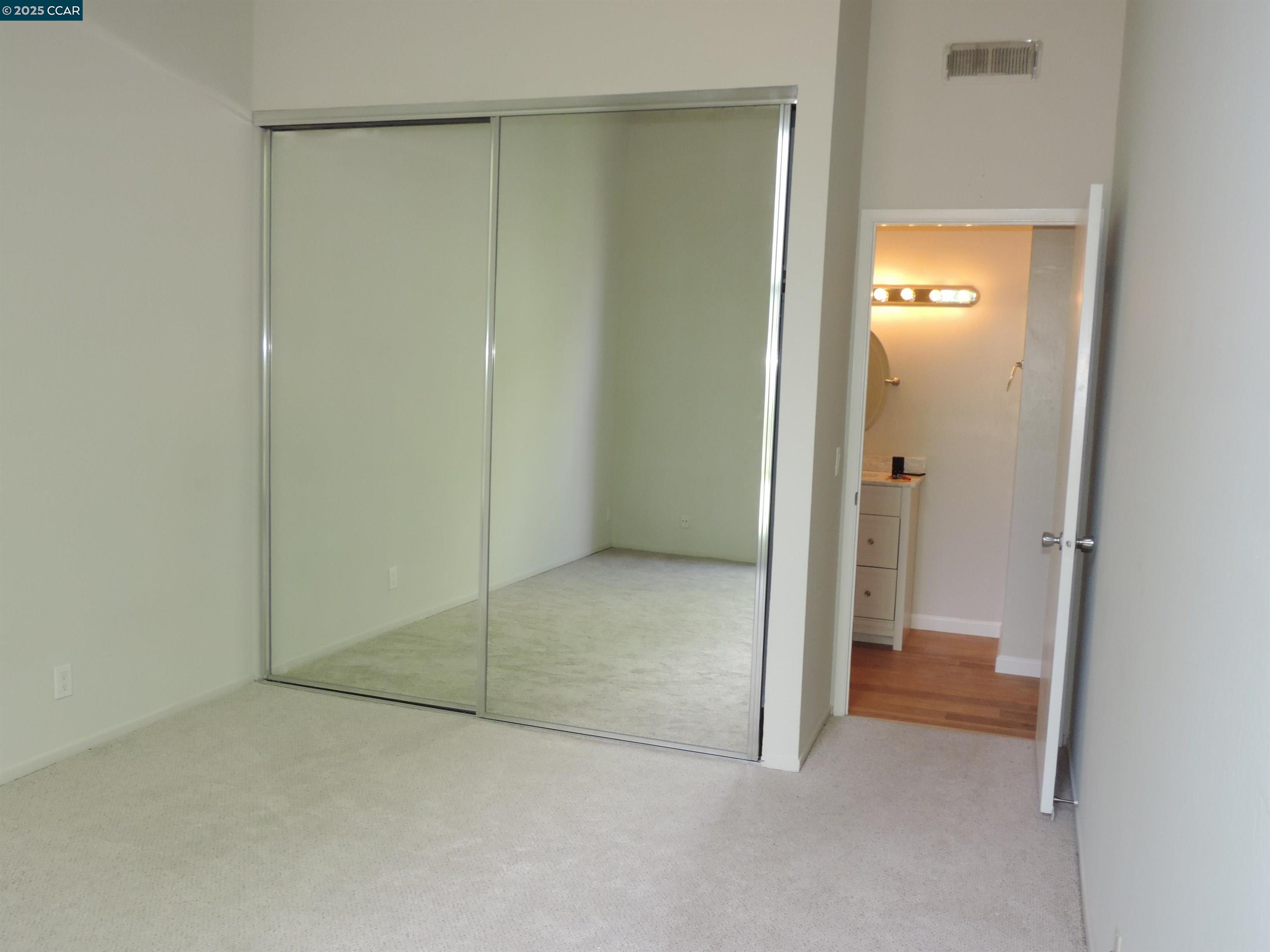 Detail Gallery Image 5 of 37 For 310 N Civic #315,  Walnut Creek,  CA 94596 - 1 Beds | 1 Baths