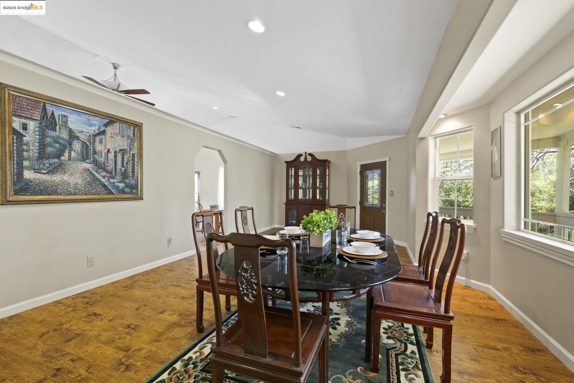 Detail Gallery Image 12 of 40 For 21895 Sawmill Flat Rd, Sonora,  CA 95370 - 4 Beds | 3/1 Baths