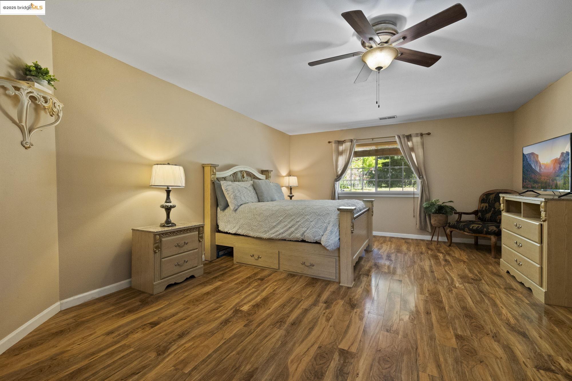 Detail Gallery Image 19 of 40 For 21895 Sawmill Flat Rd, Sonora,  CA 95370 - 4 Beds | 3/1 Baths