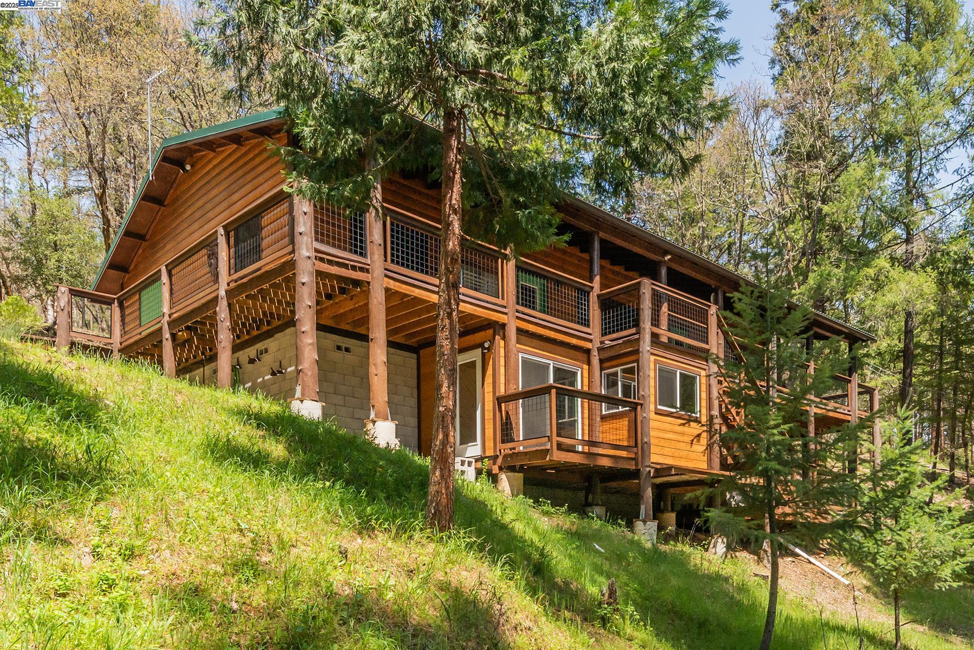 Detail Gallery Image 1 of 60 For 4298 Little Browns Creek Rd, Weaverville,  CA 96093 - 3 Beds | 1 Baths