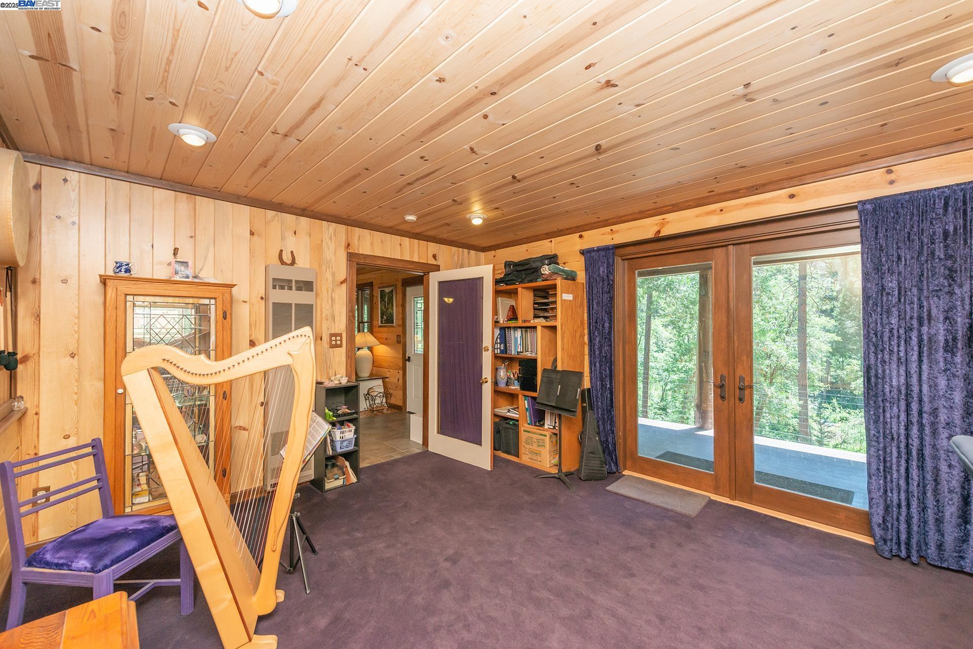 Detail Gallery Image 14 of 60 For 4298 Little Browns Creek Rd, Weaverville,  CA 96093 - 3 Beds | 1 Baths