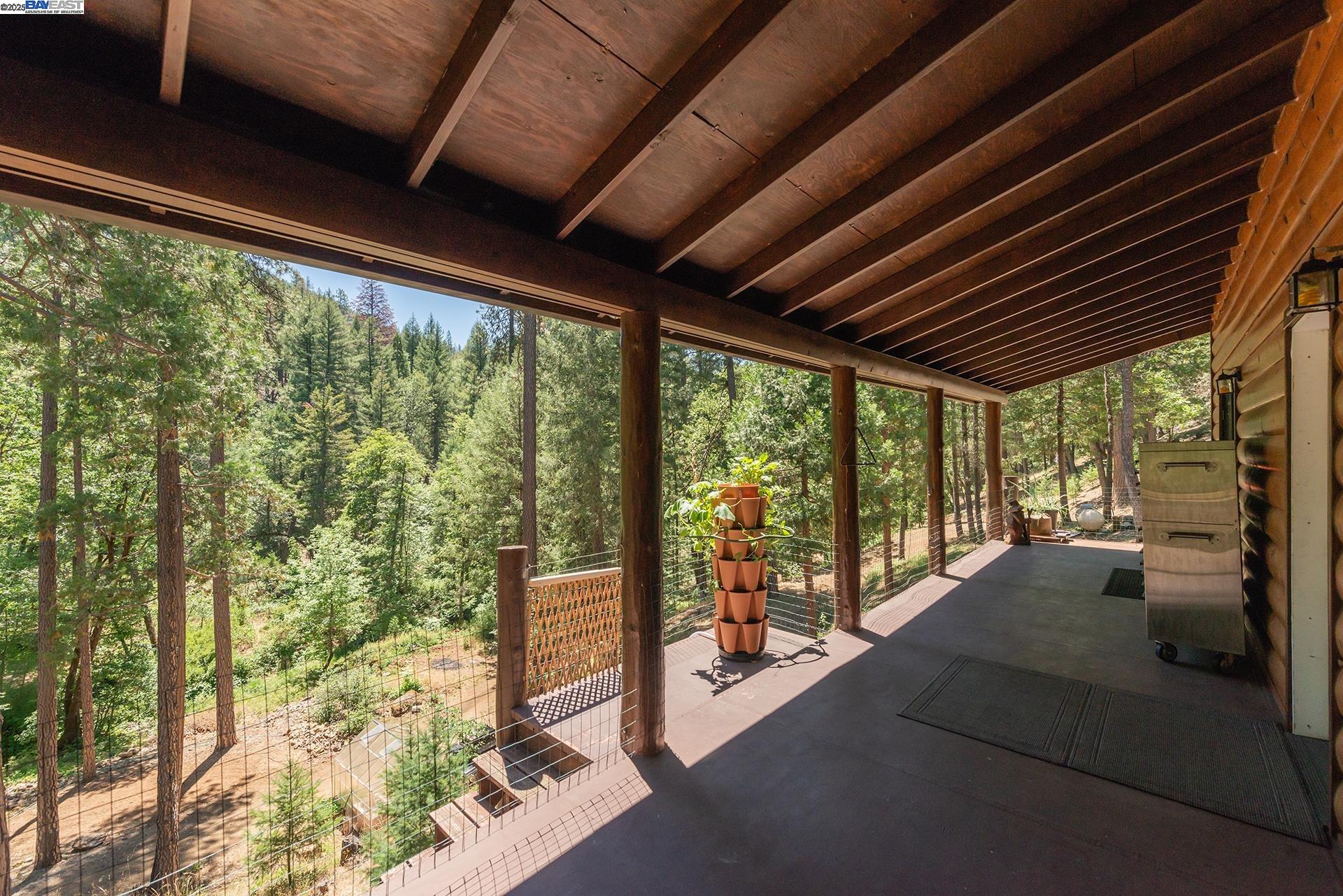 Detail Gallery Image 29 of 60 For 4298 Little Browns Creek Rd, Weaverville,  CA 96093 - 3 Beds | 1 Baths